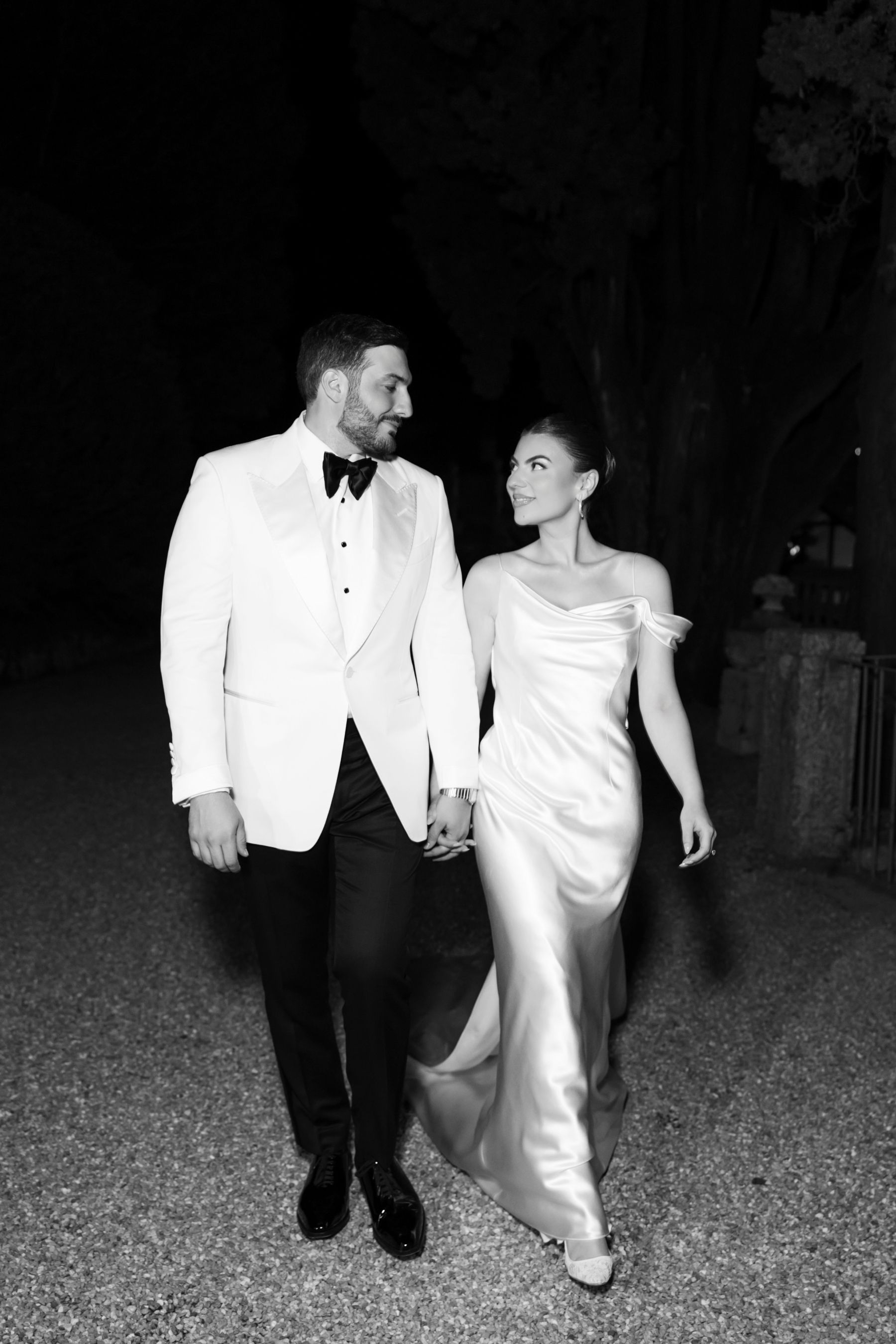 A Timeless Lake Como Love Story: Jessica &amp; Daniel's Elegant Wedding at Villa Pizzo photo