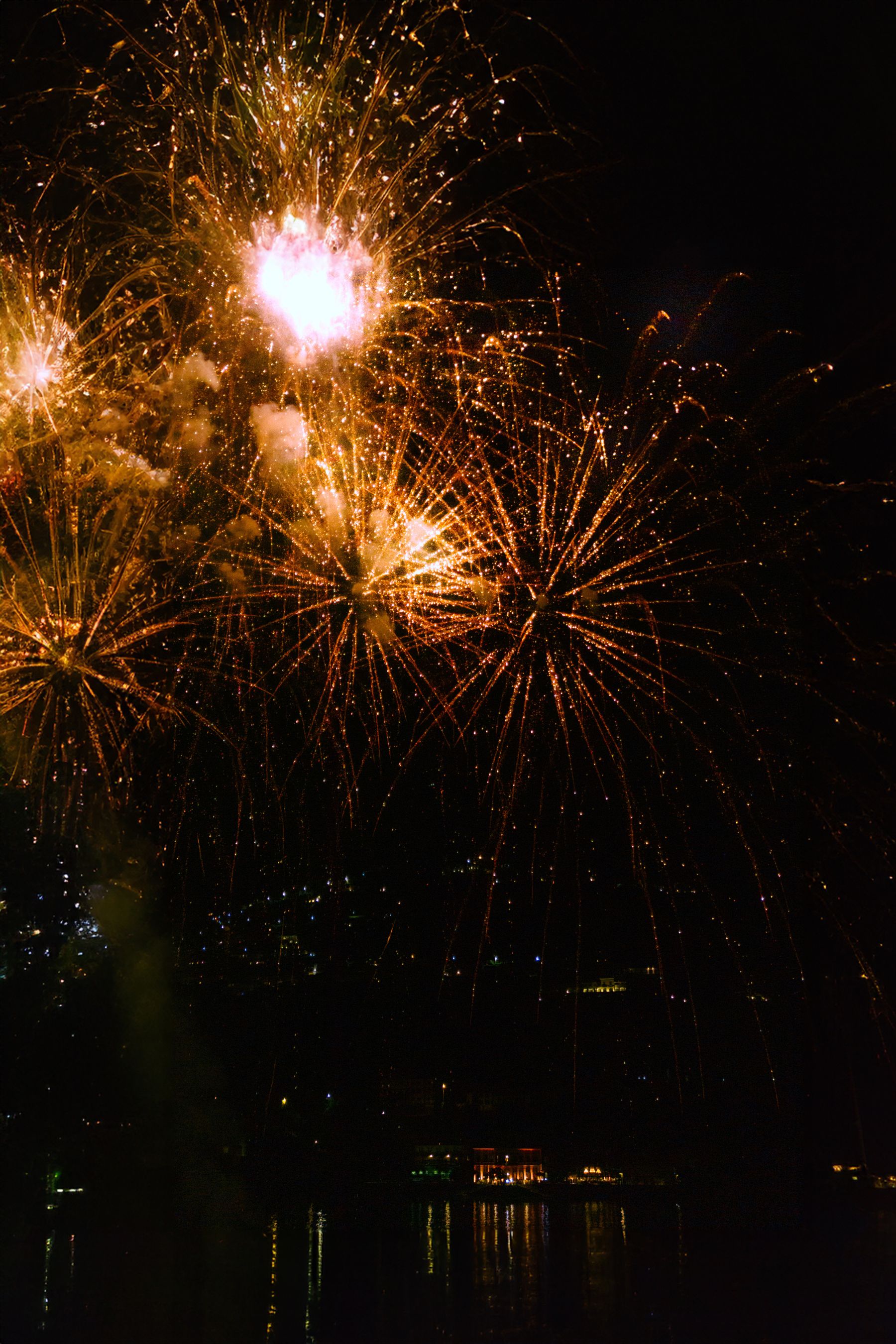 A Timeless Lake Como Love Story: Jessica &amp; Daniel's Elegant Wedding at Villa Pizzo photo
