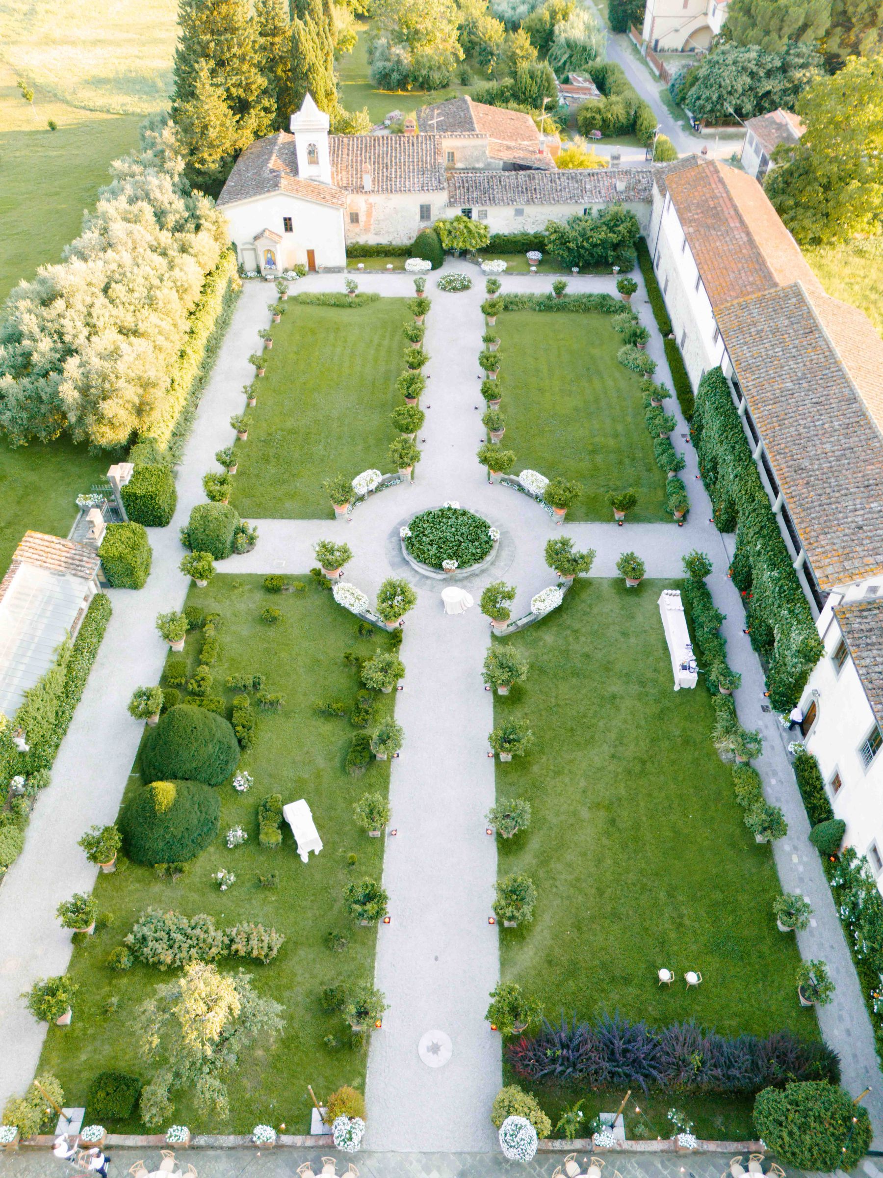 Romantic Jewish Nuptials in the Heart of Tuscany: Talia and Avi's Wedding at Villa Pazzi photo