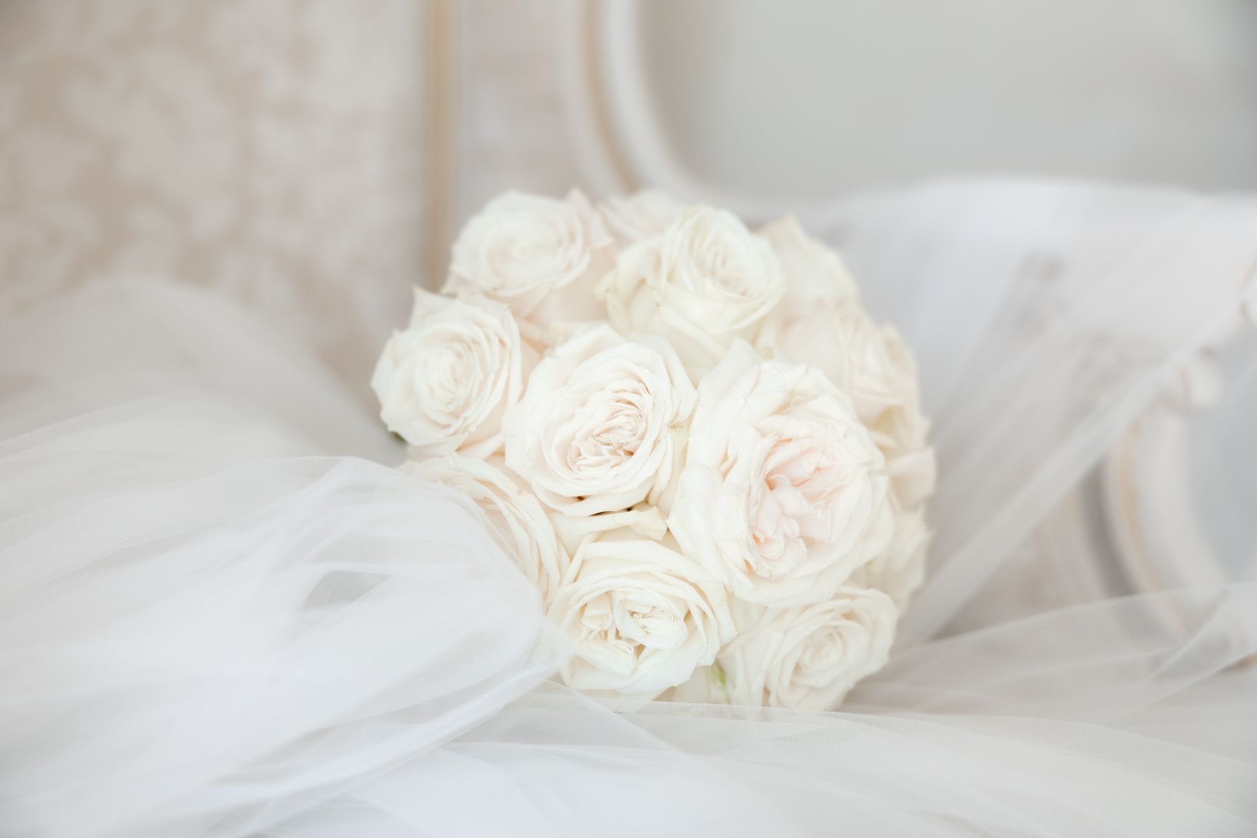 A Dream Garden Affair: Klaudia &amp; Jakub’s Unforgettable Wedding at Hotel Kiston photo