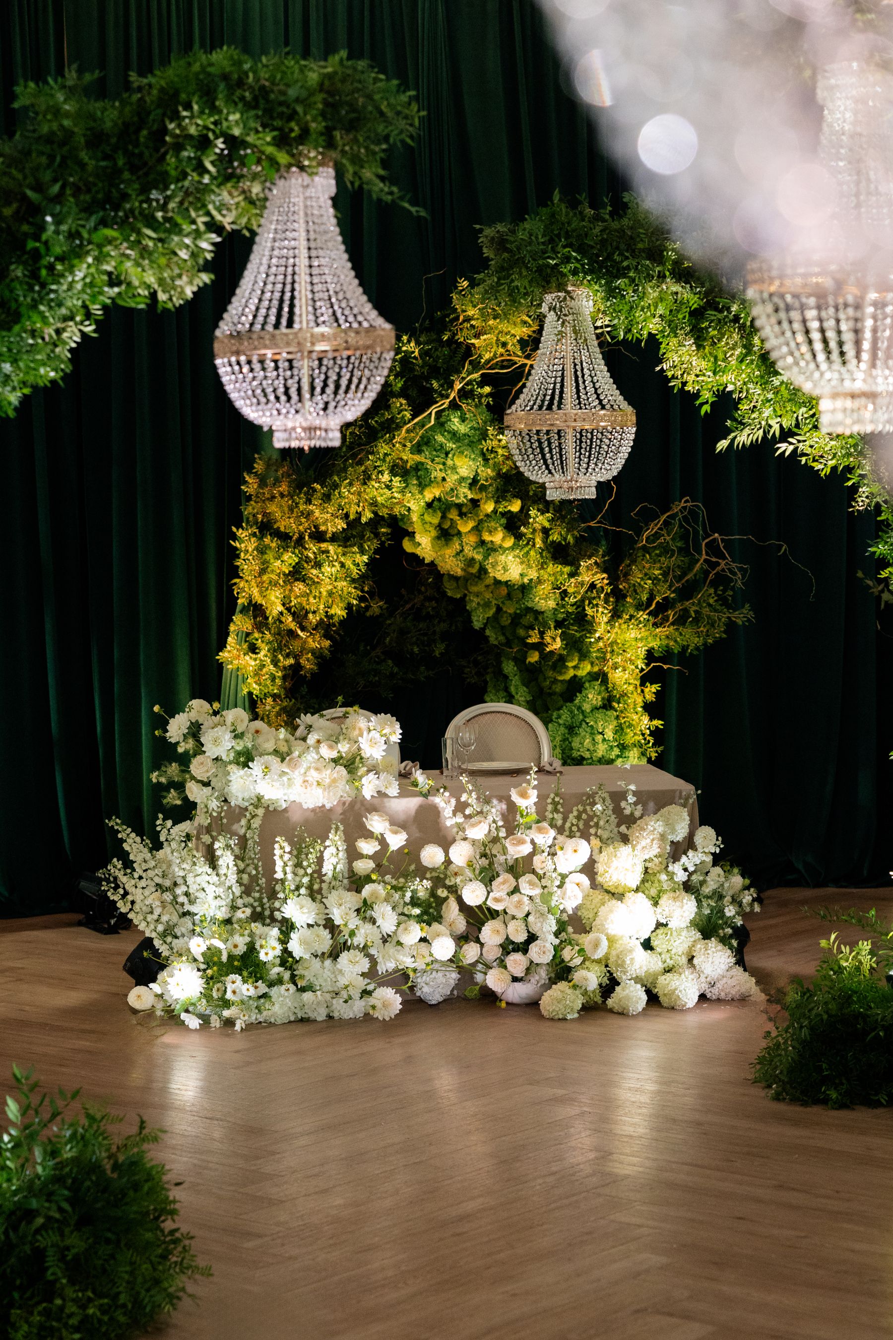 A Dream Garden Affair: Klaudia &amp; Jakub’s Unforgettable Wedding at Hotel Kiston photo