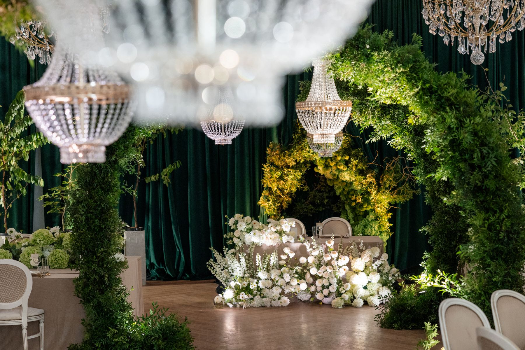 A Dream Garden Affair: Klaudia &amp; Jakub’s Unforgettable Wedding at Hotel Kiston photo