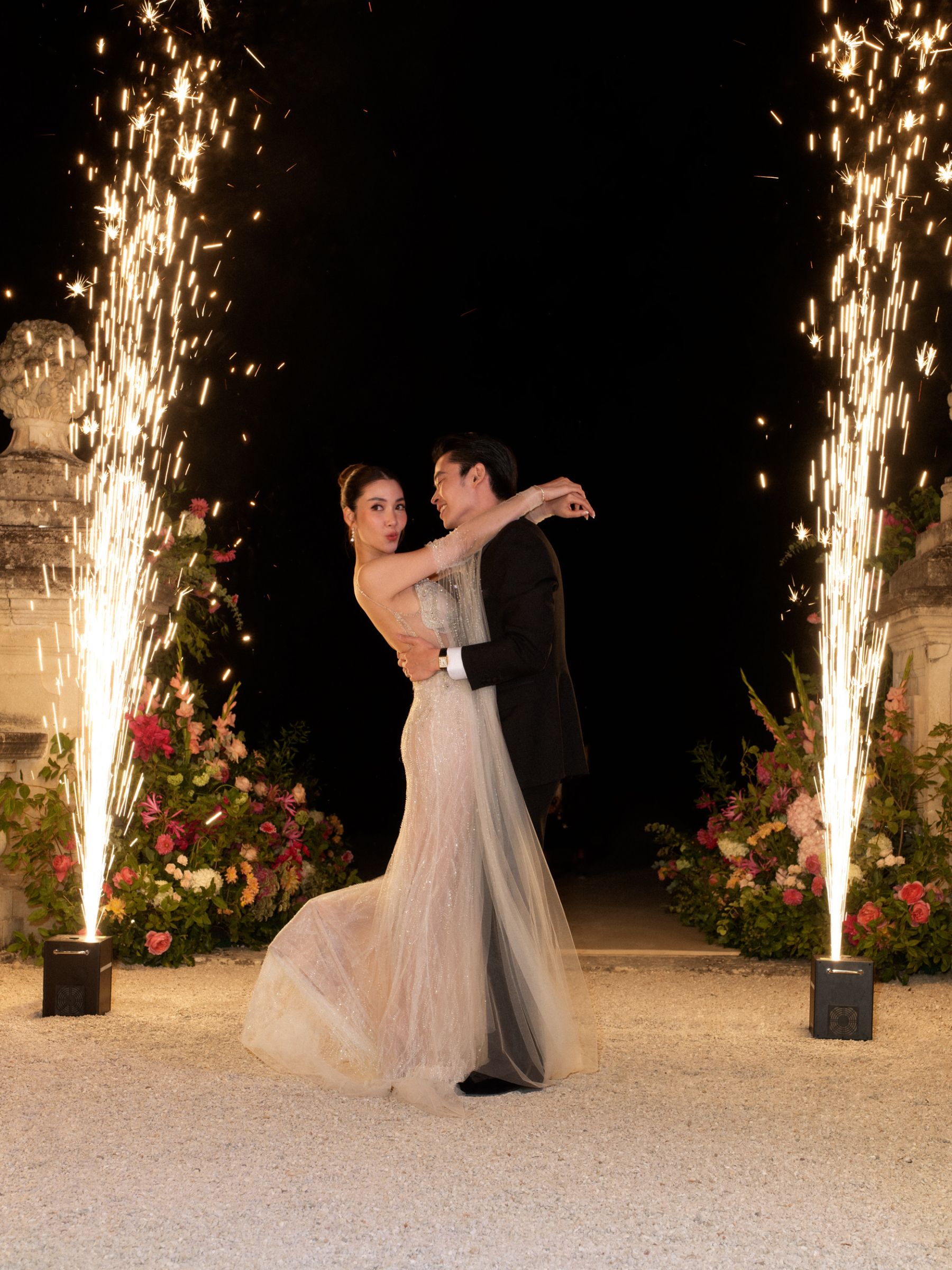 A Love Story Woven in Provence: Virithipa and Nick's Enchanting Wedding at Chateau de Tourreau photo