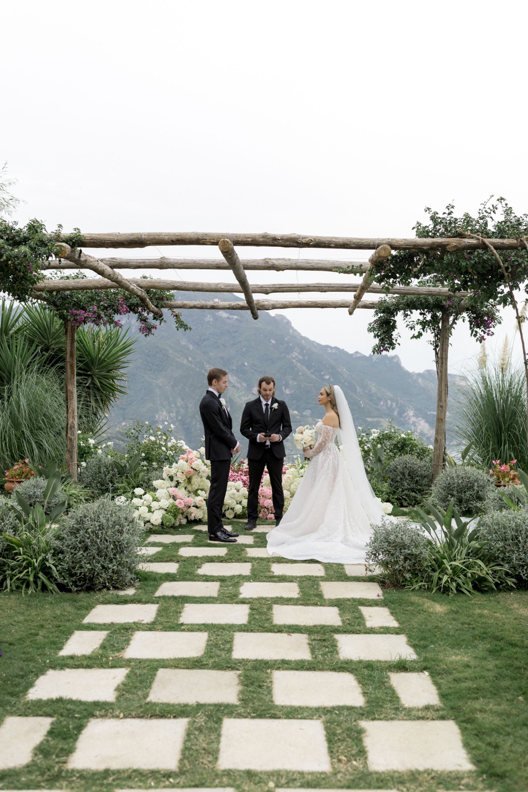 A Love Story from Instagram to the Amalfi Coast: Renee &amp; Joseph’s Dreamy Wedding at Villa Eva photo