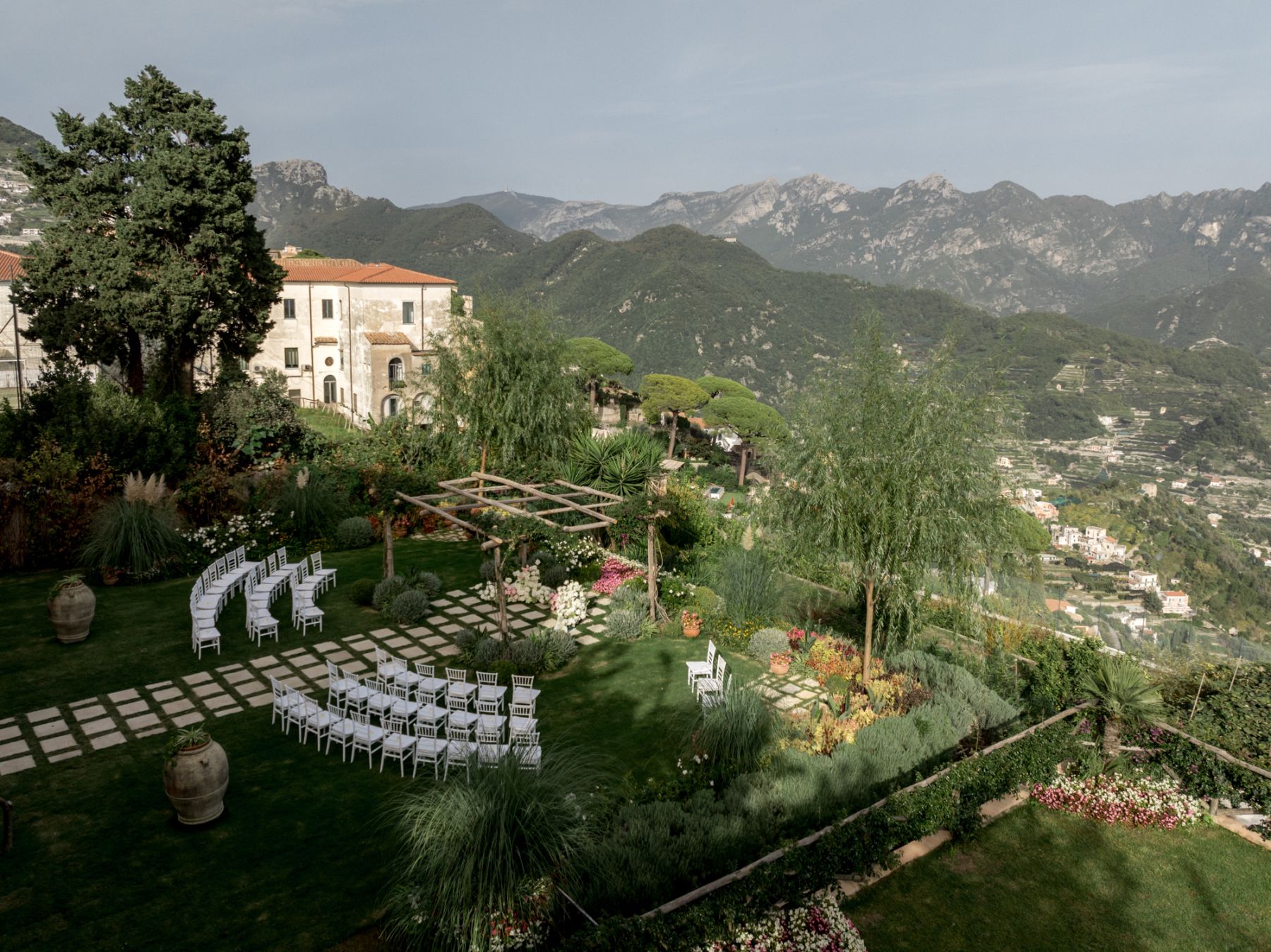 A Love Story from Instagram to the Amalfi Coast: Renee &amp; Joseph’s Dreamy Wedding at Villa Eva photo