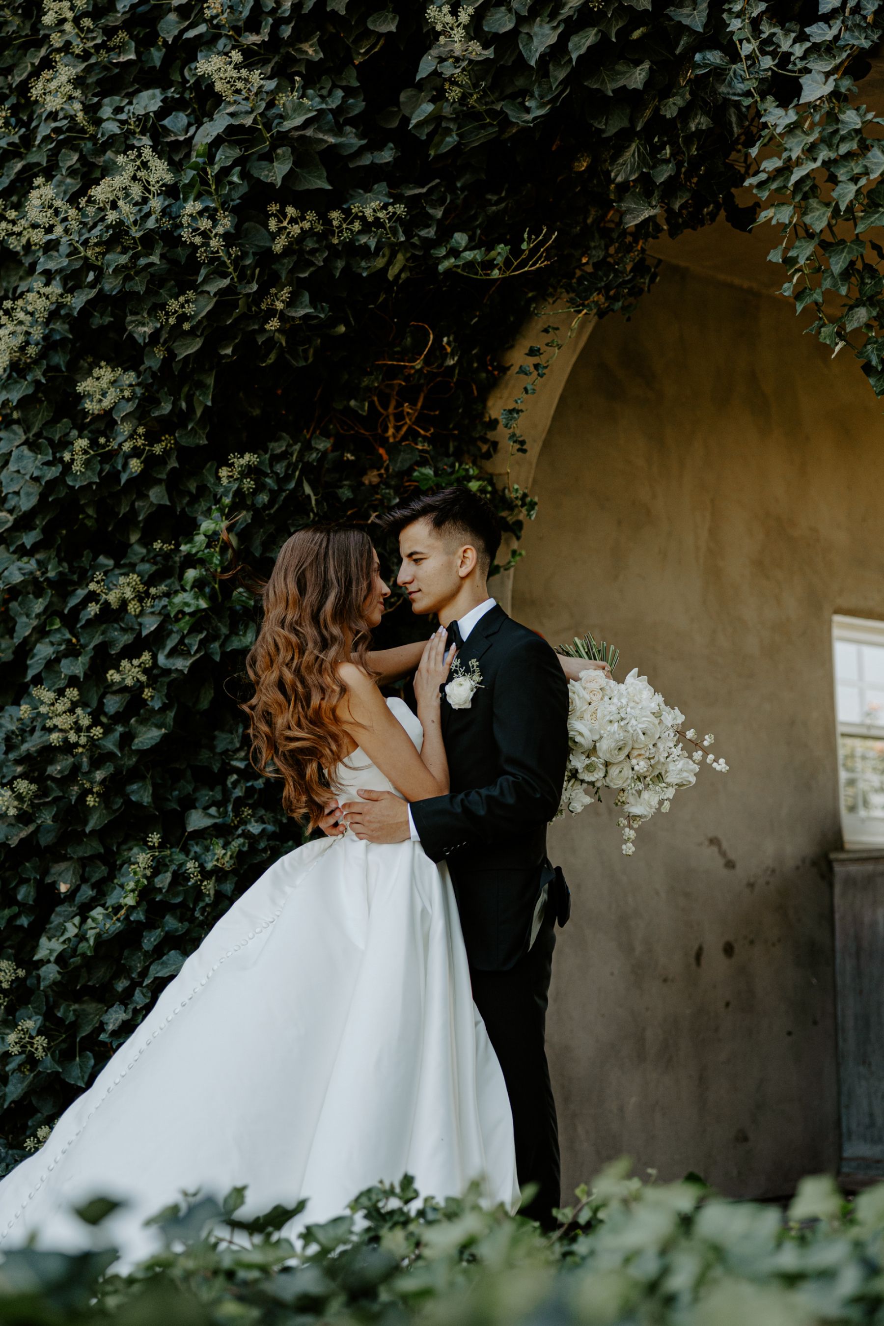 Under the Golden Sun: Lily &amp; Alik’s Wedding at Cavaignac Estate photo