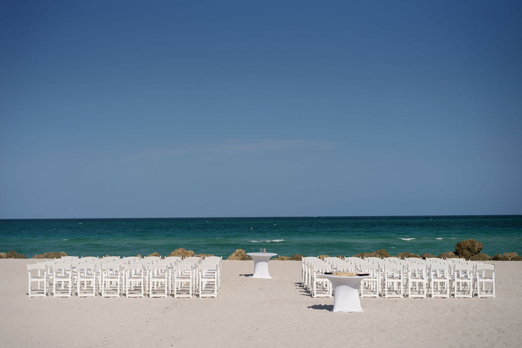 A Tropical Romance: Kimberly &amp; Ruslan's Dream Wedding at The Palms Hotel &amp; Spa photo