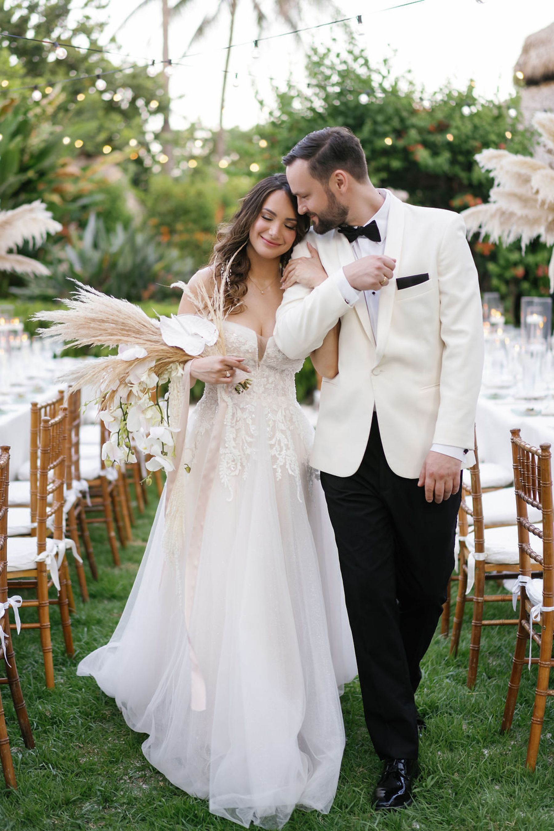 A Tropical Romance: Kimberly &amp; Ruslan's Dream Wedding at The Palms Hotel &amp; Spa photo