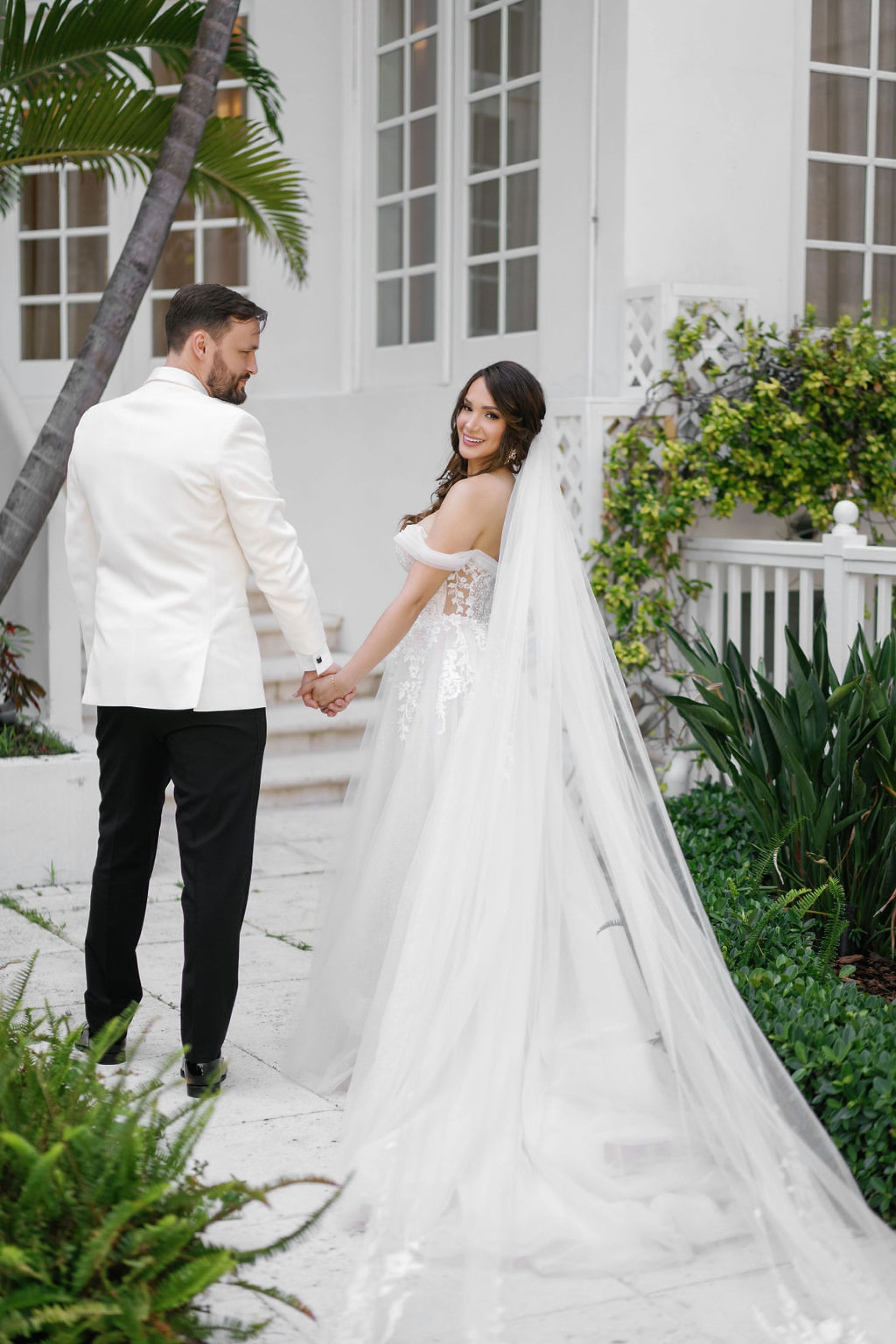 A Tropical Romance: Kimberly &amp; Ruslan's Dream Wedding at The Palms Hotel &amp; Spa photo