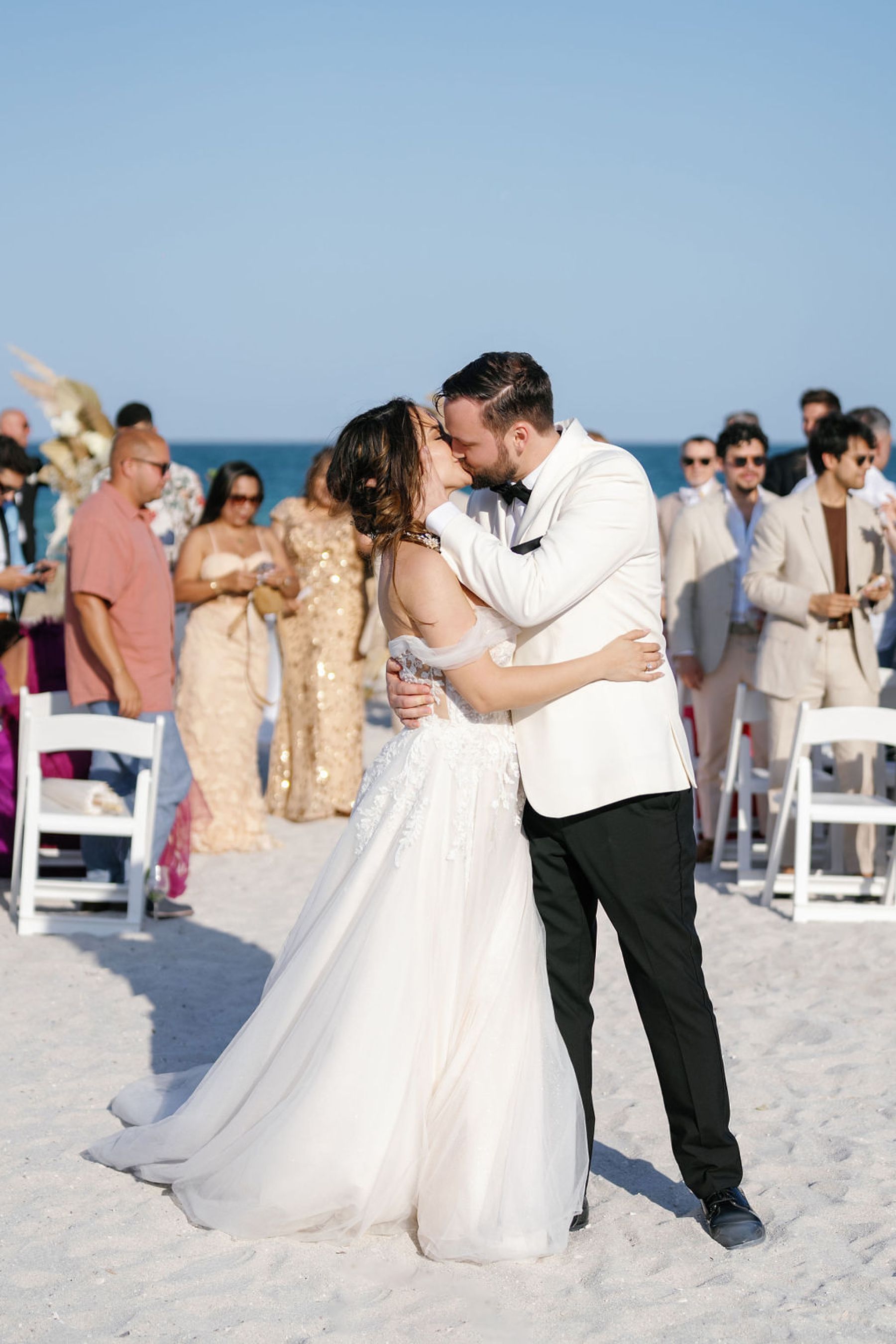 A Tropical Romance: Kimberly &amp; Ruslan's Dream Wedding at The Palms Hotel &amp; Spa photo