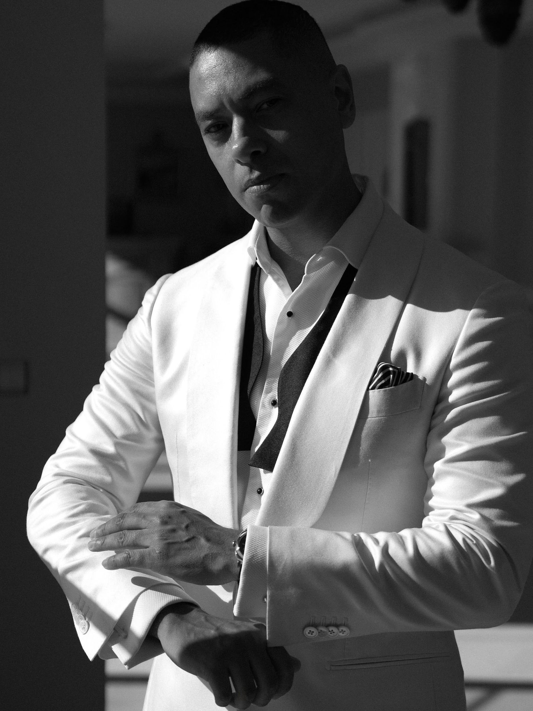 From Tinder to the French Riviera: Yana &amp; Aston’s Dream Wedding at Domaine du Mont Leuze photo