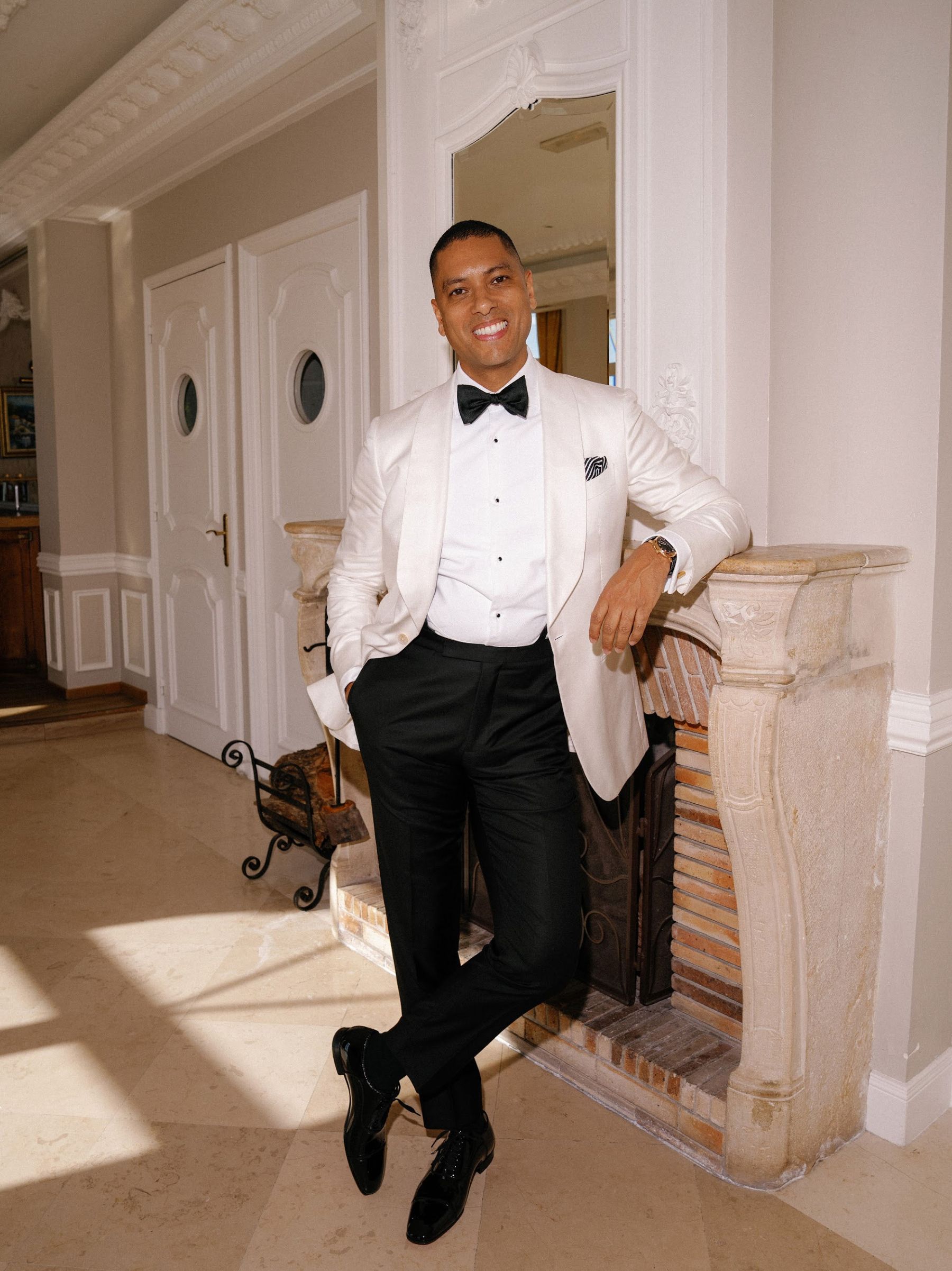 From Tinder to the French Riviera: Yana &amp; Aston’s Dream Wedding at Domaine du Mont Leuze photo