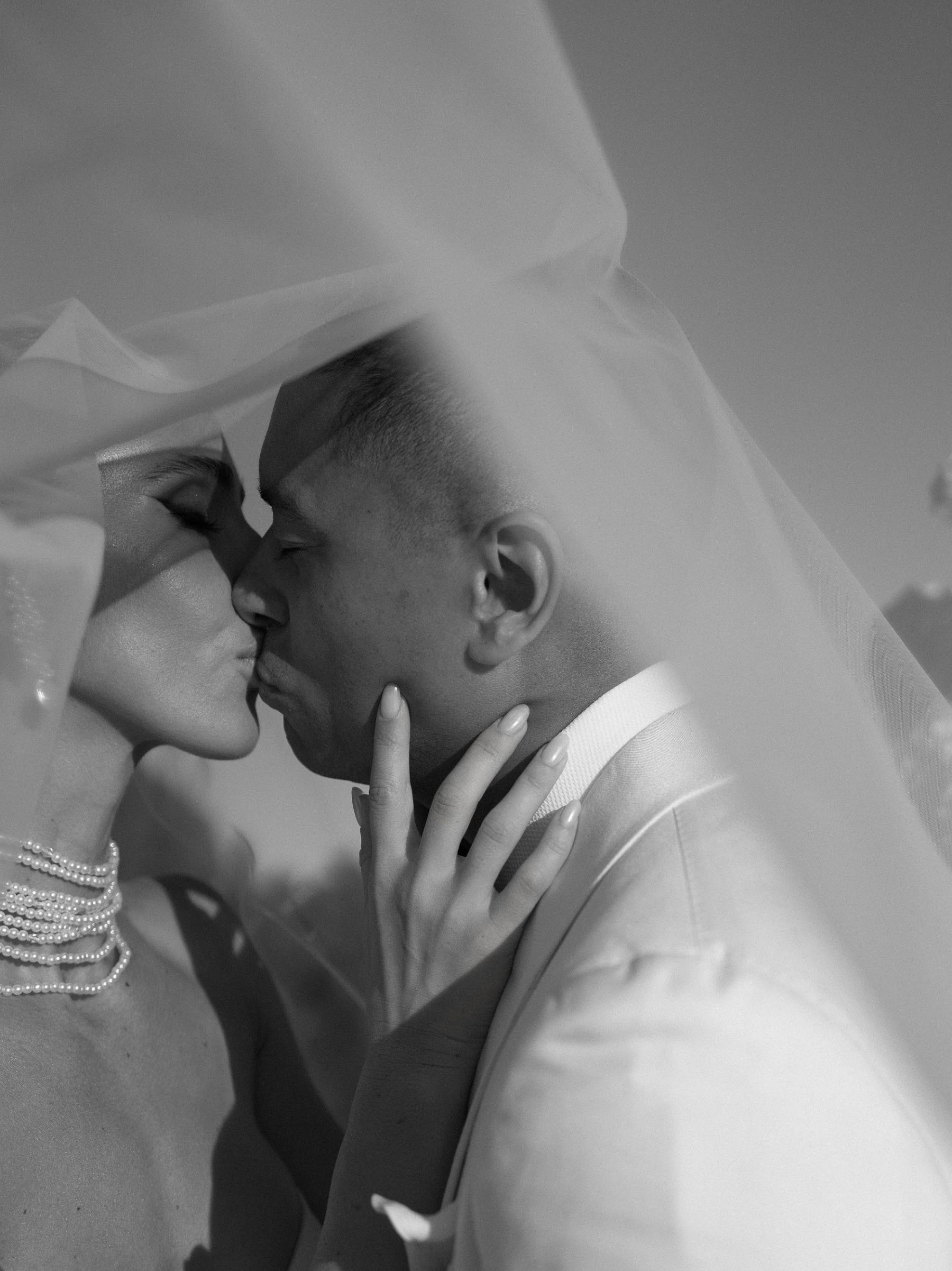 From Tinder to the French Riviera: Yana &amp; Aston’s Dream Wedding at Domaine du Mont Leuze photo