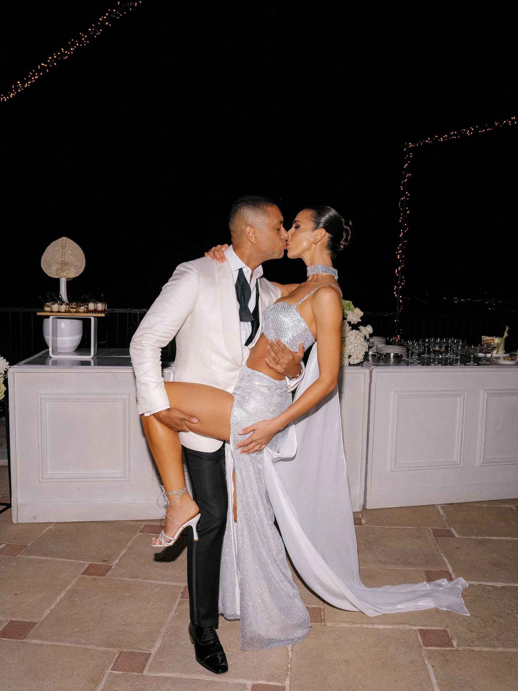 From Tinder to the French Riviera: Yana &amp; Aston’s Dream Wedding at Domaine du Mont Leuze photo