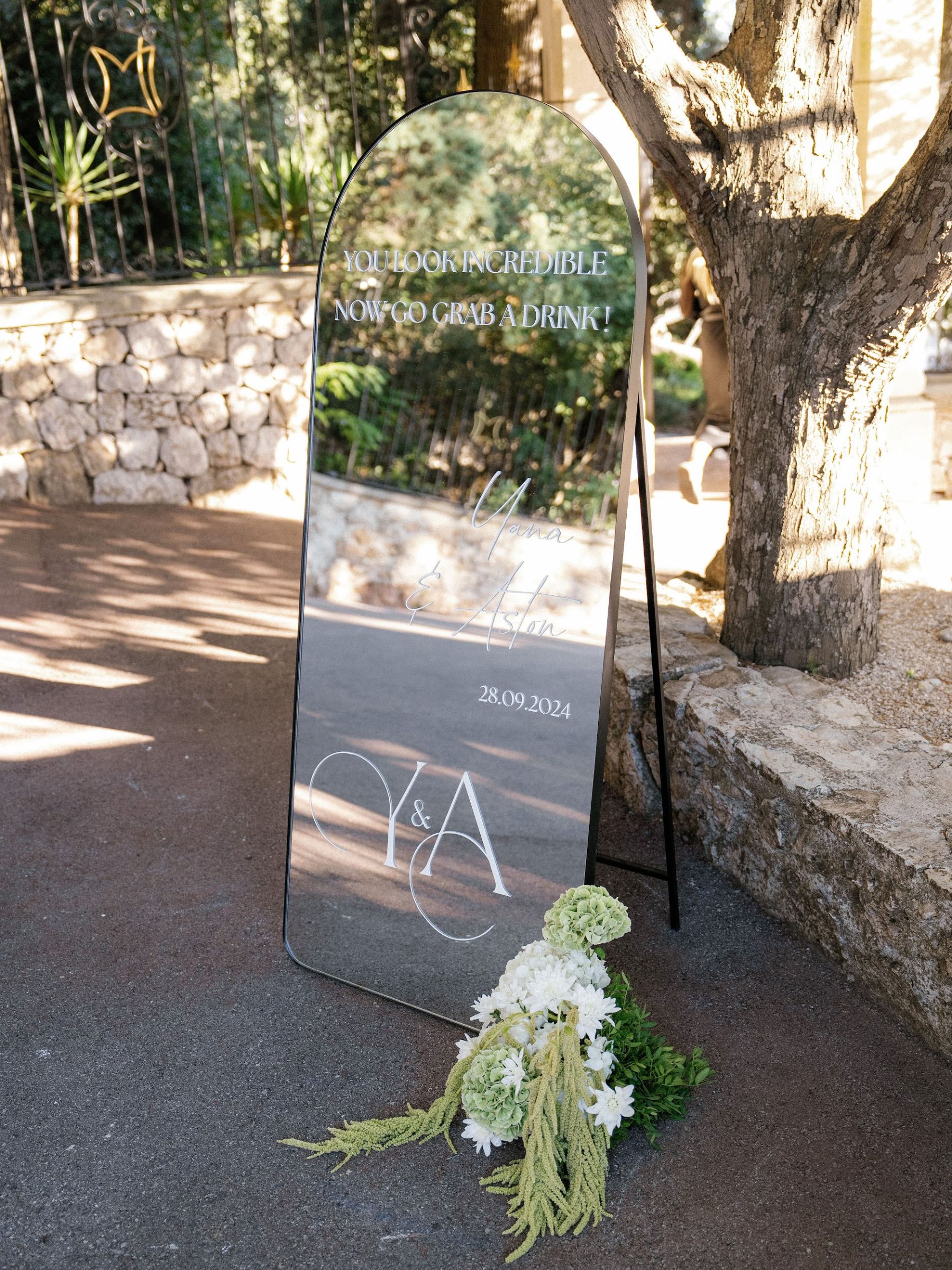 From Tinder to the French Riviera: Yana &amp; Aston’s Dream Wedding at Domaine du Mont Leuze photo