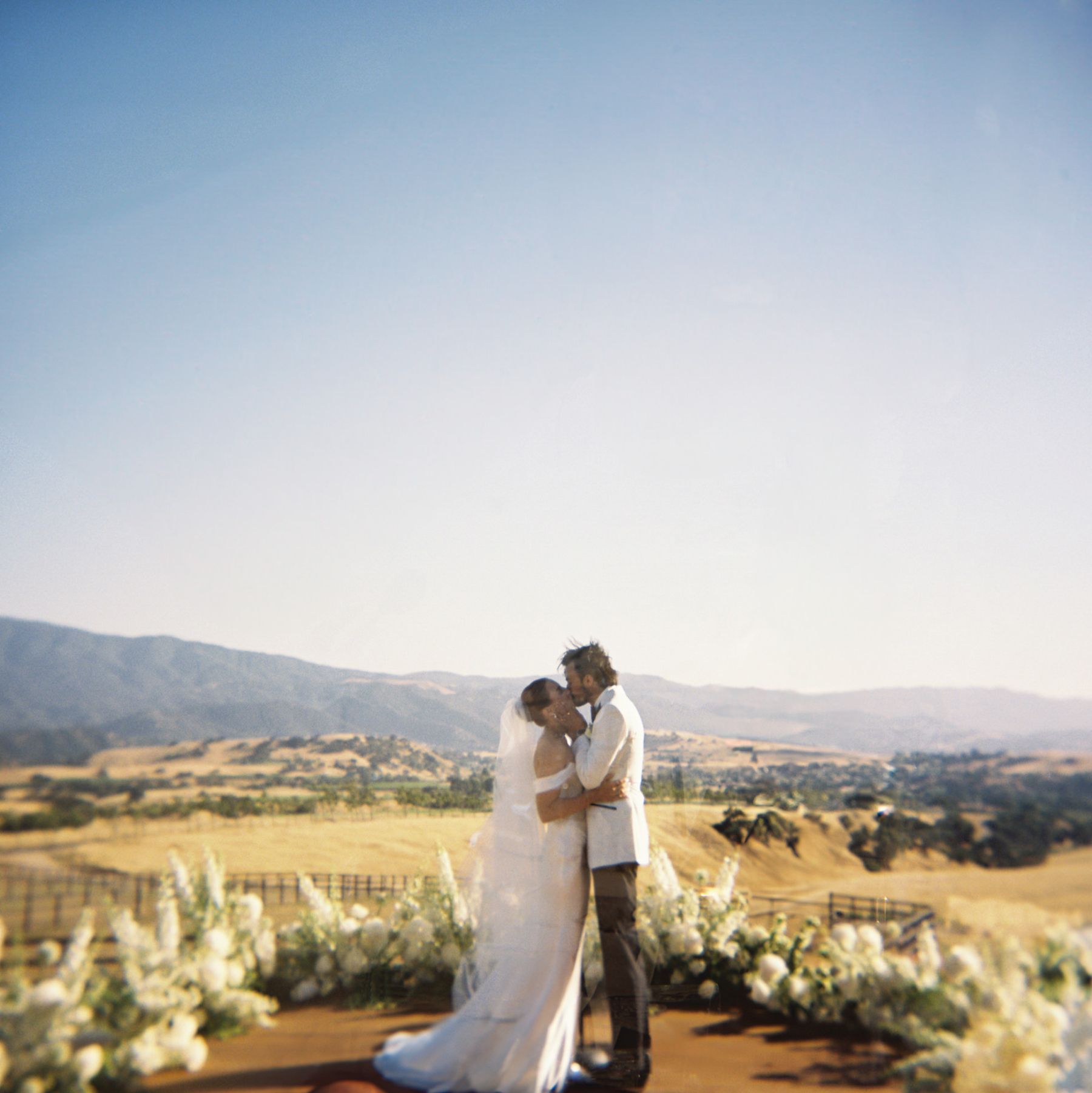 Kirstie &amp; Nishanth's Elegant Old Hollywood-Inspired Wedding at a Private Estate in Santa Ynez photo