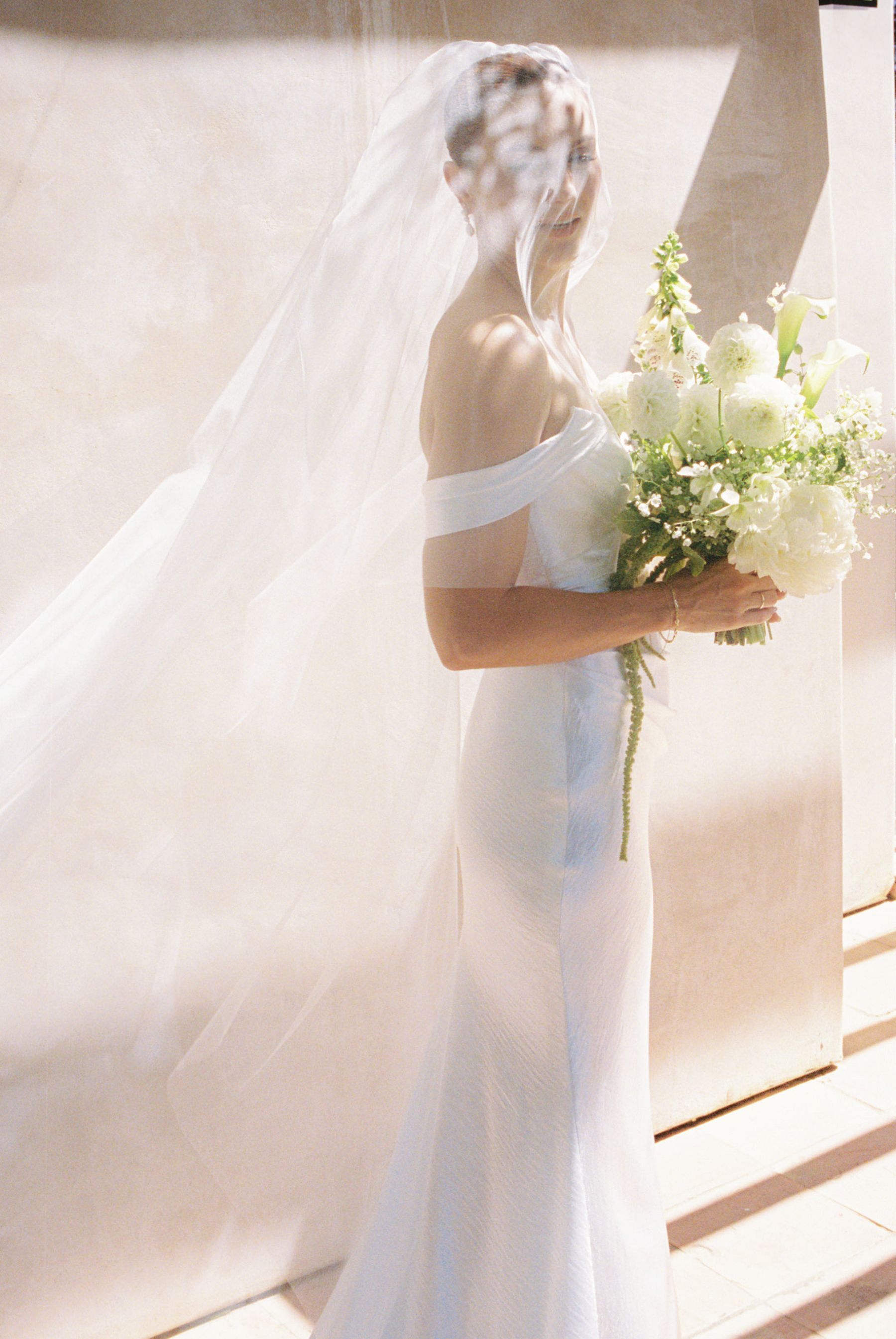 Kirstie &amp; Nishanth's Elegant Old Hollywood-Inspired Wedding at a Private Estate in Santa Ynez photo