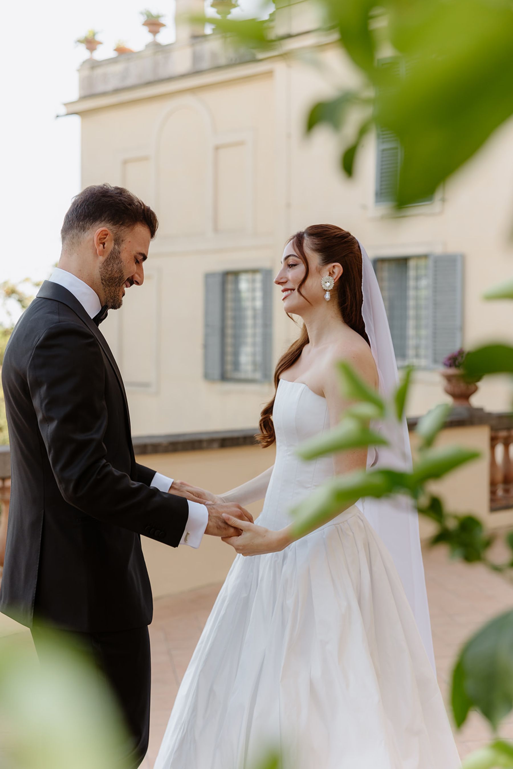 Shimmering Vows in Rome: Anda &amp; Leonardo’s Enchanting Wedding at Villa Aurelia photo