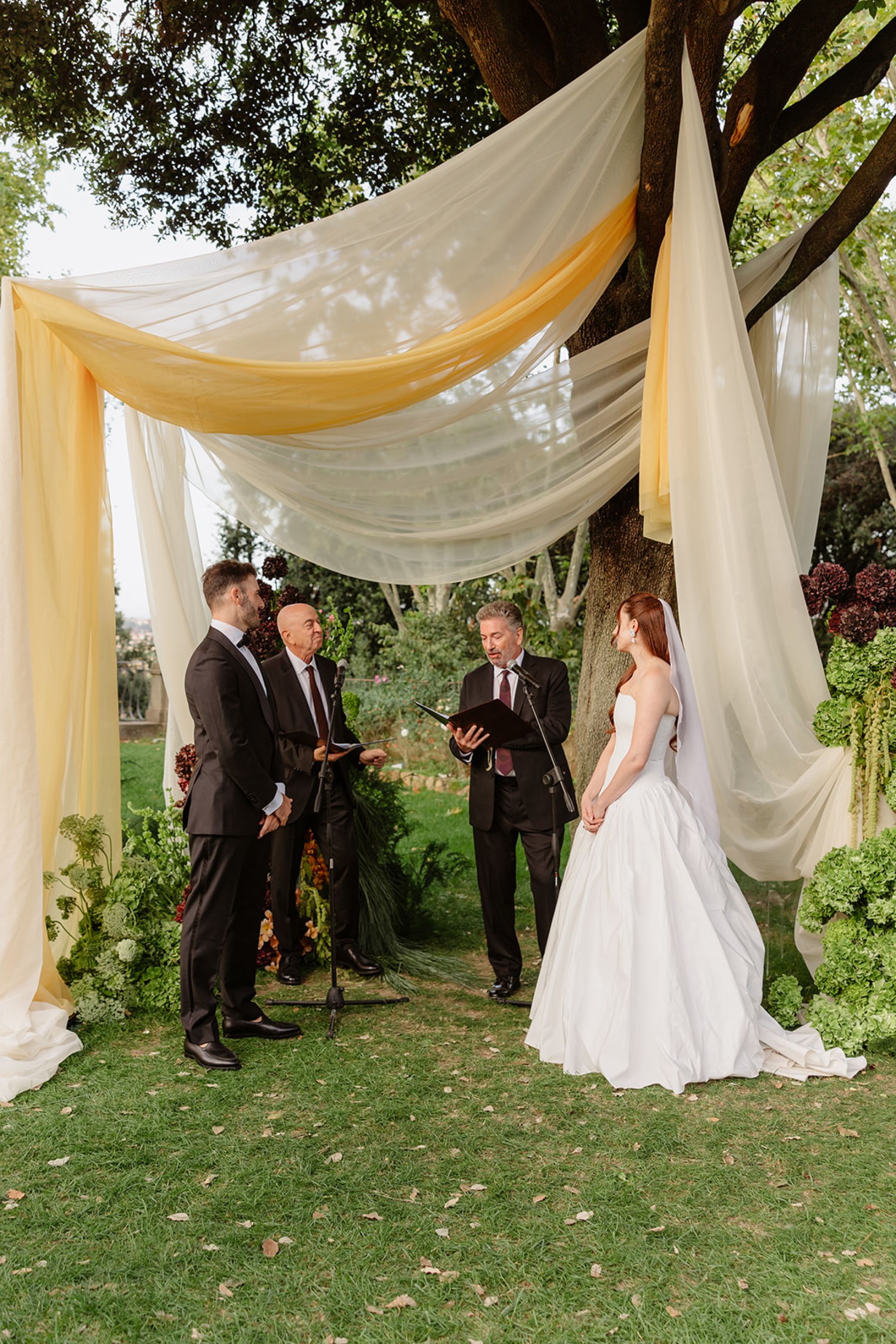 Shimmering Vows in Rome: Anda &amp; Leonardo’s Enchanting Wedding at Villa Aurelia photo
