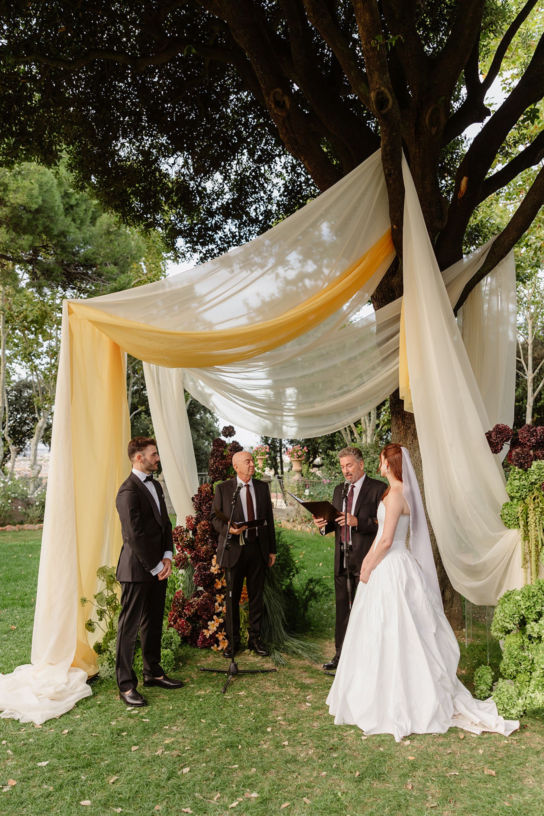 Shimmering Vows in Rome: Anda &amp; Leonardo’s Enchanting Wedding at Villa Aurelia photo