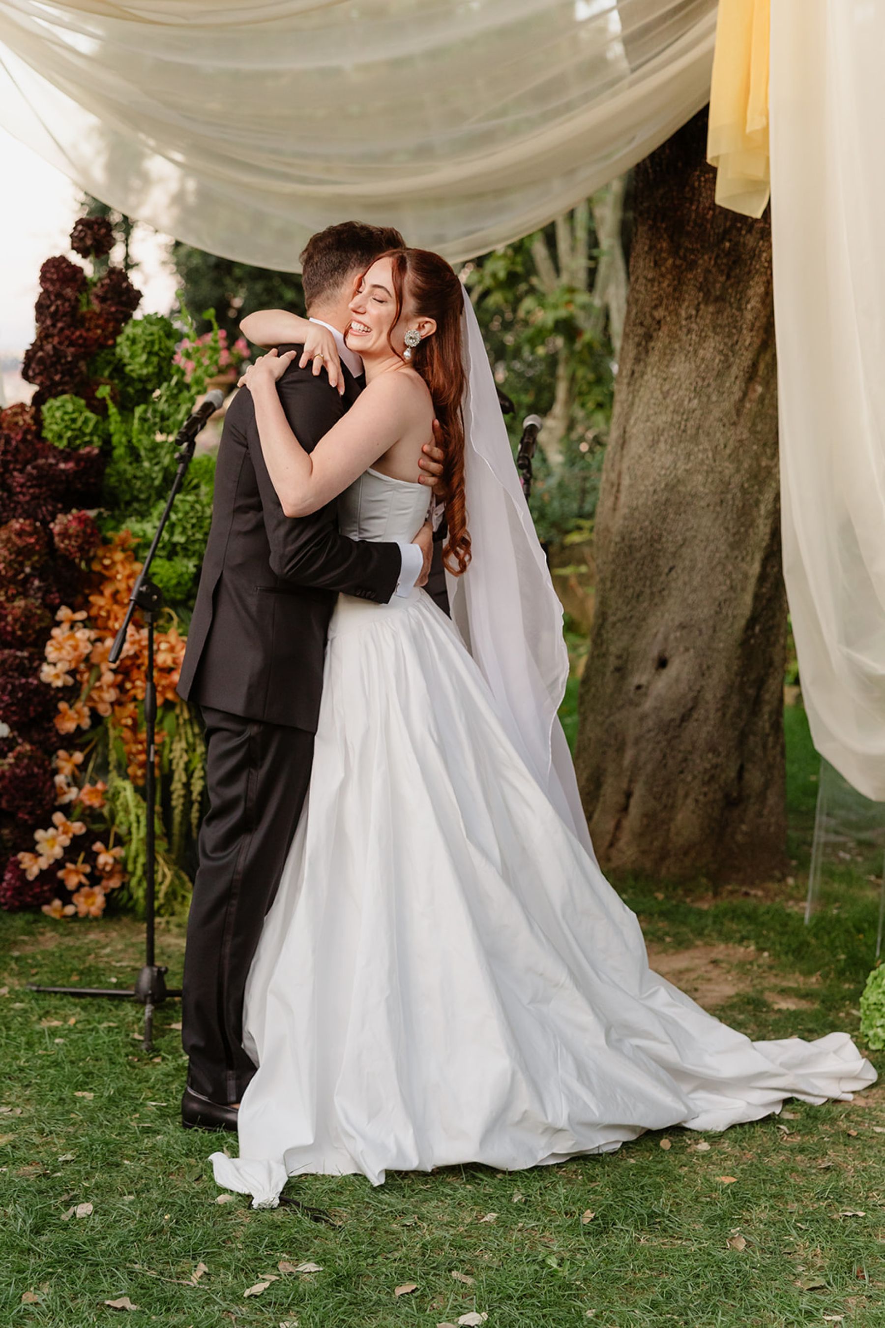 Shimmering Vows in Rome: Anda &amp; Leonardo’s Enchanting Wedding at Villa Aurelia photo