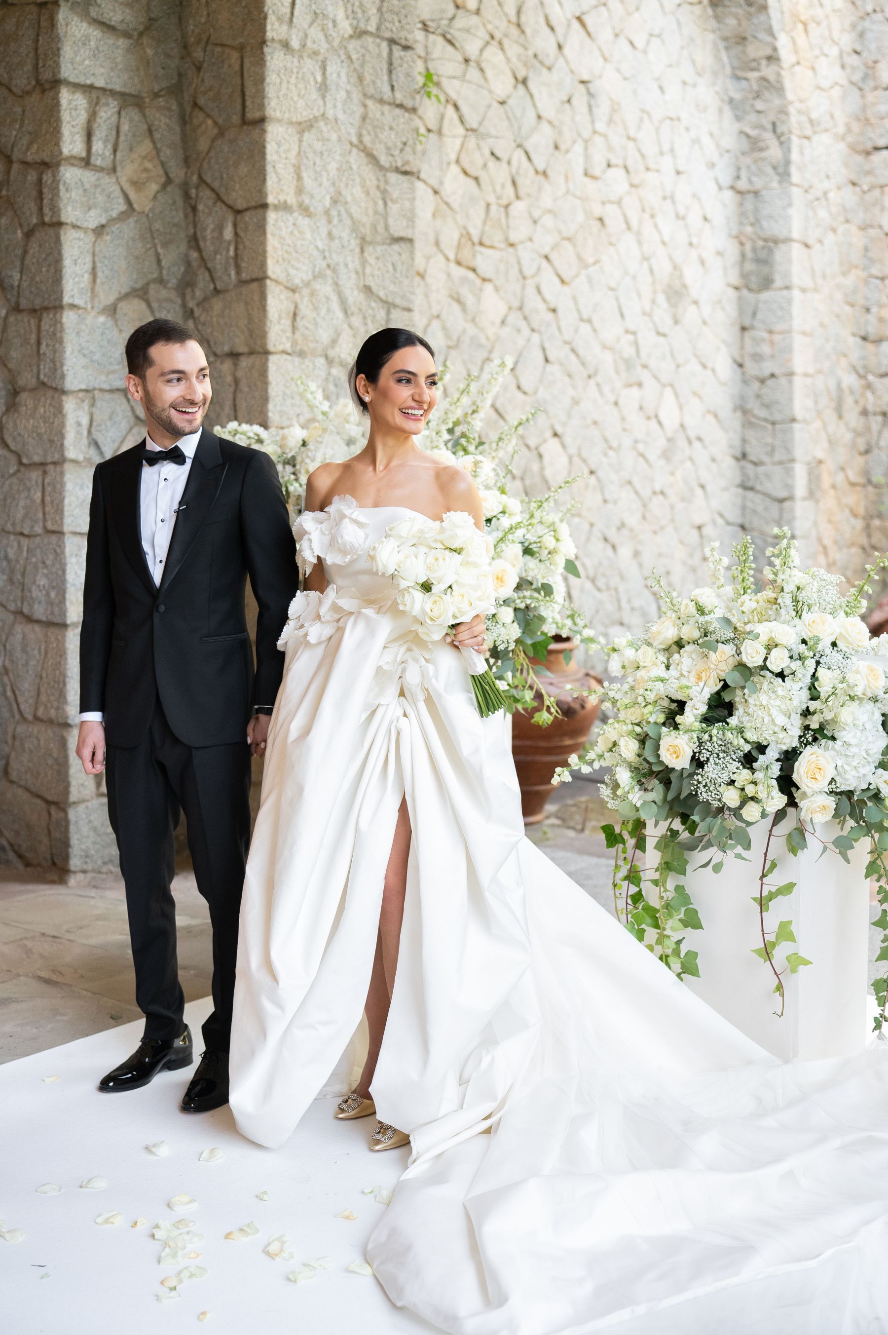 A Fairytale Romance in Barcelona: Lilit &amp; Tigran's Magical Wedding Day at Bell Reco photo