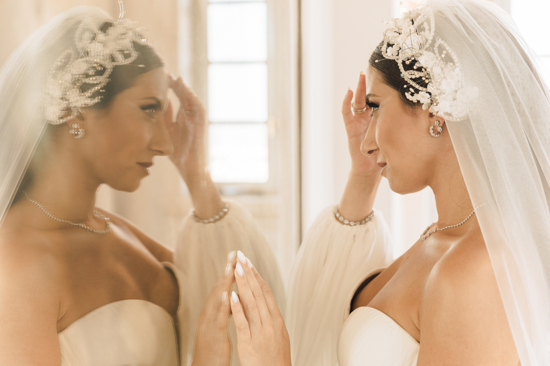 Yara and Gabriel's Destination Wedding at the Villa Miani, Italy photo