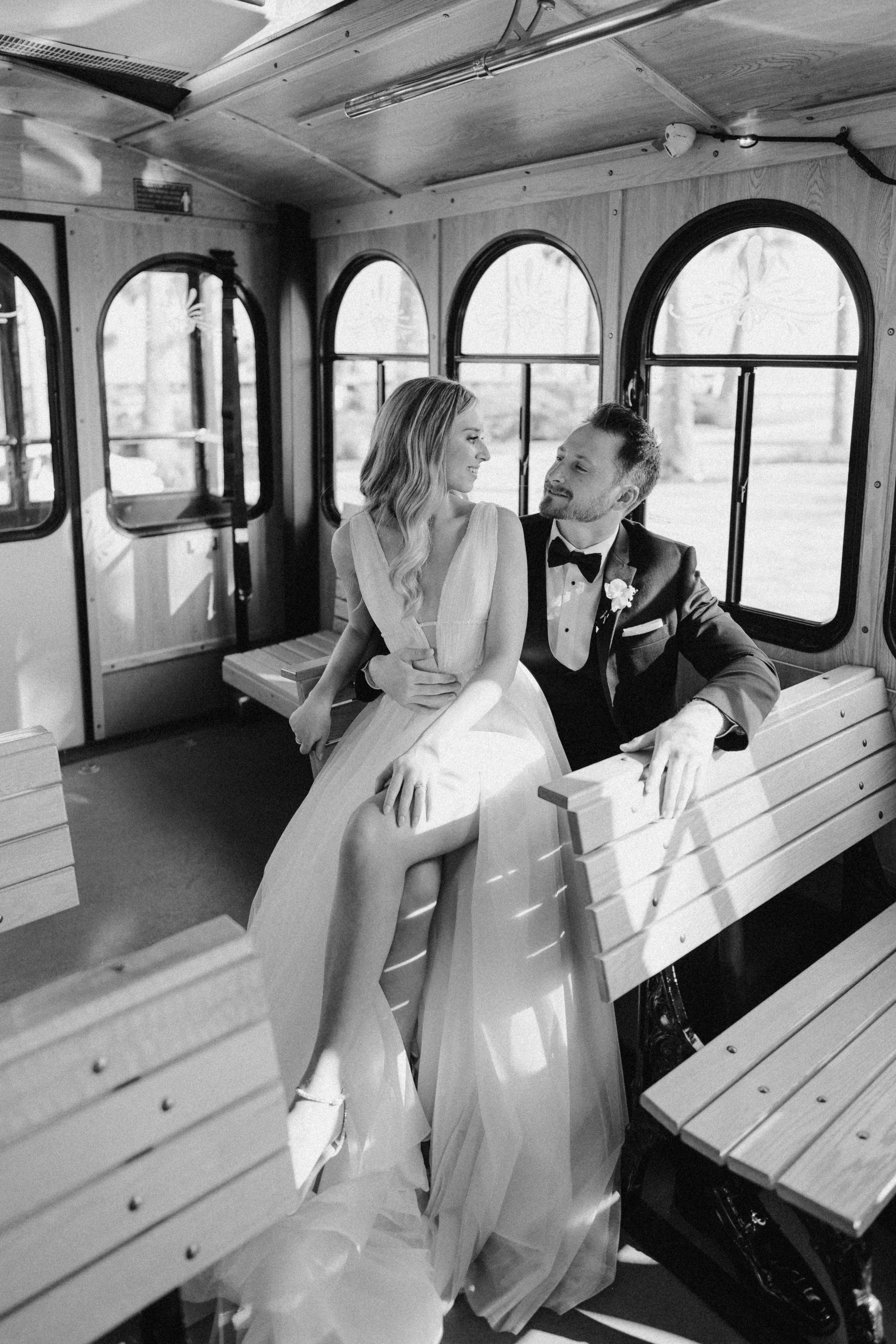 Abigail and Ryan’s Elegant Wedding at the Bryan Museum, Galveston photo