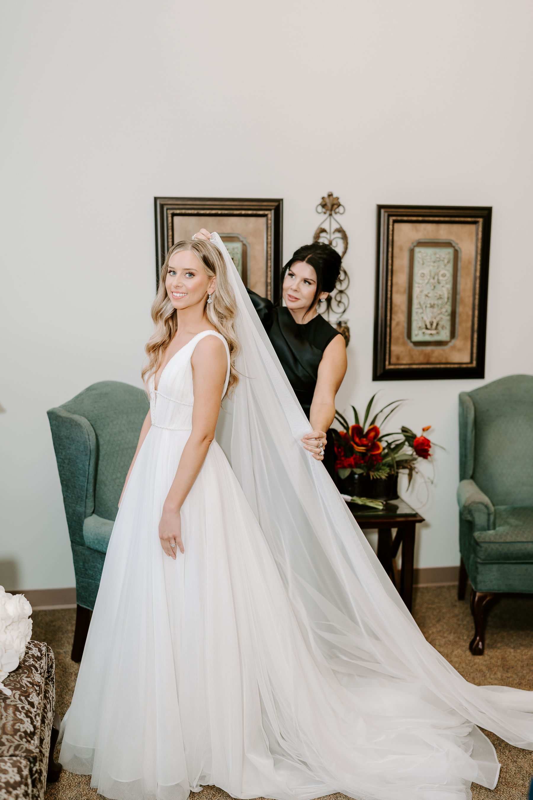 Abigail and Ryan’s Elegant Wedding at the Bryan Museum, Galveston photo