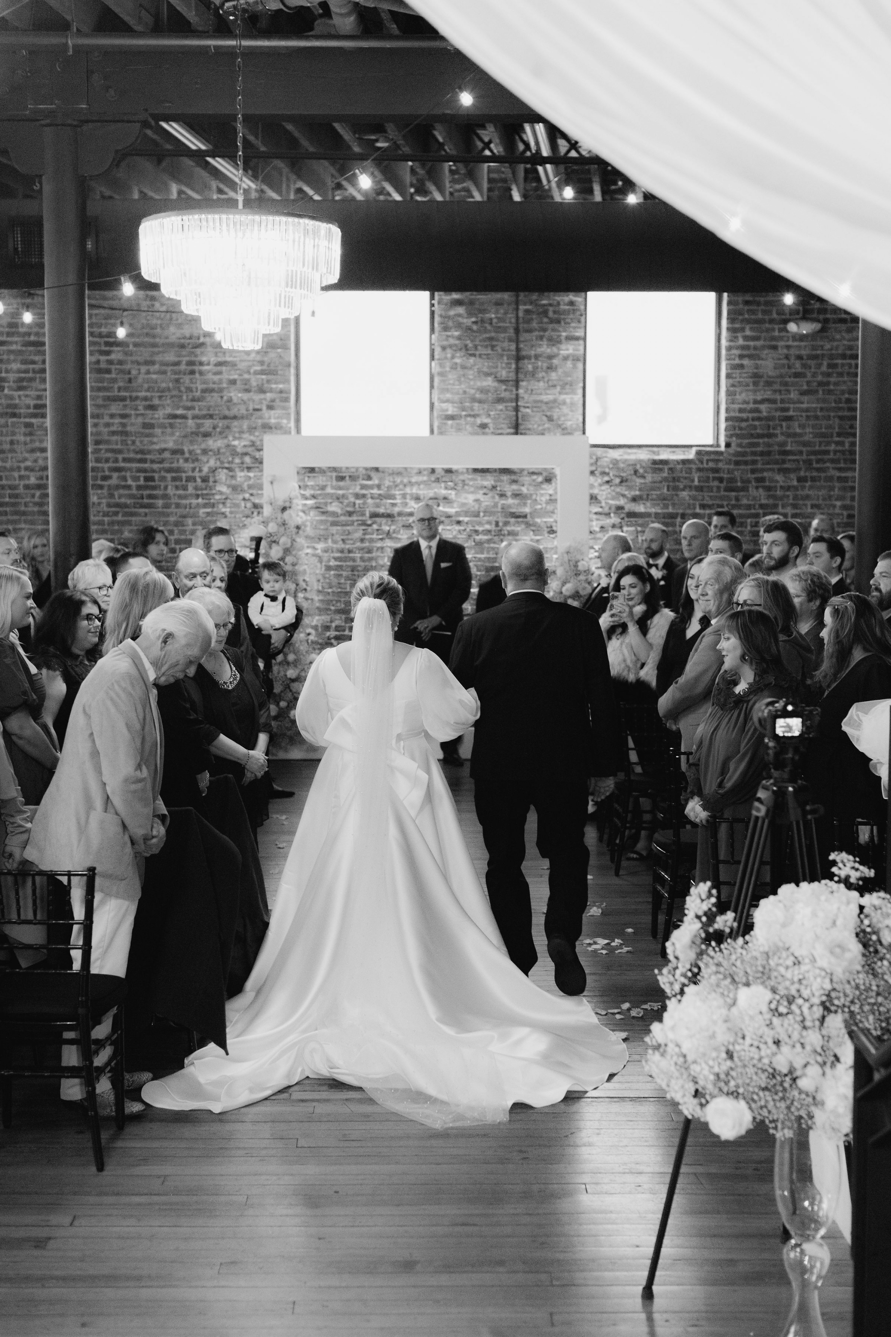 Intimate Elegance: Jenelle &amp; Andrew's Modern Wedding  photo