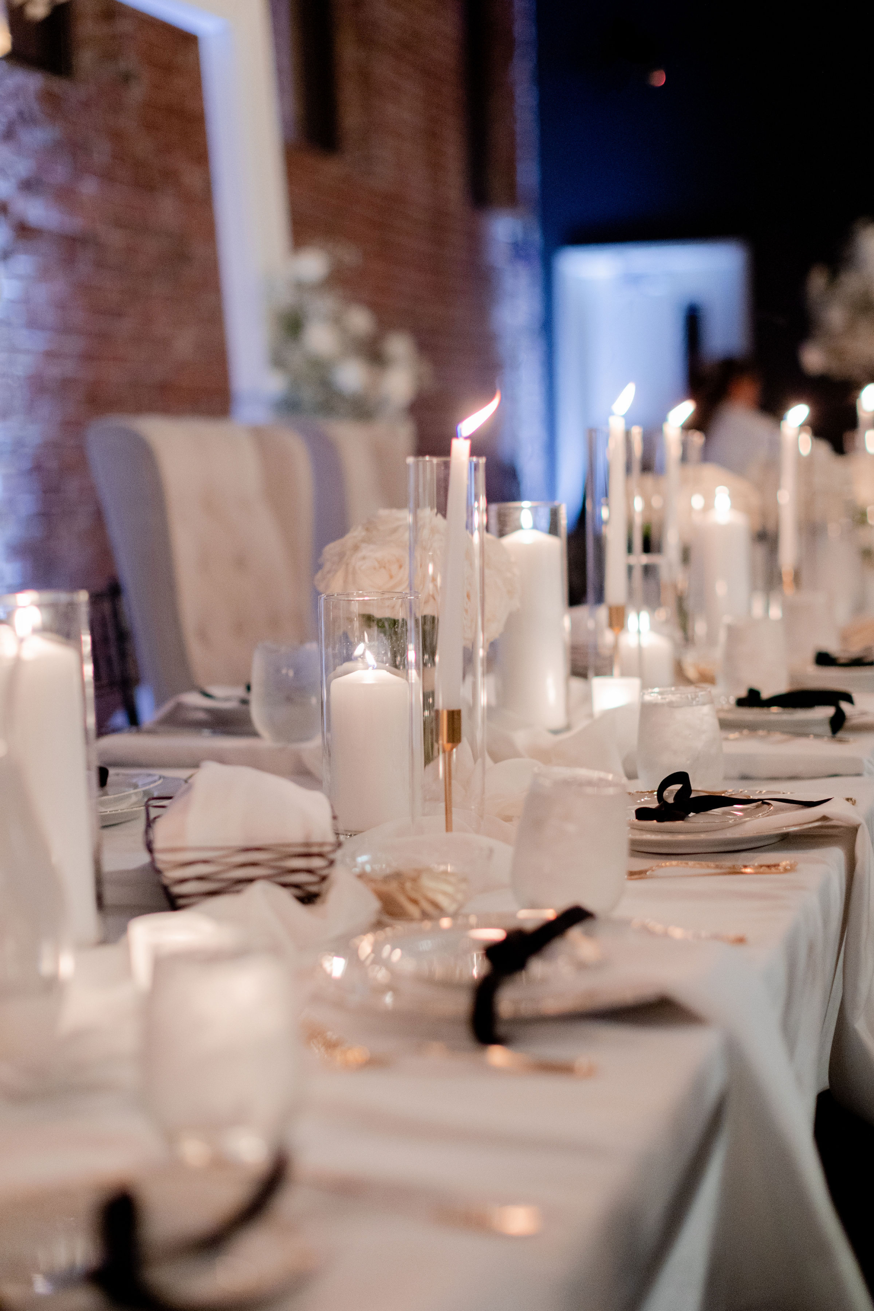 Intimate Elegance: Jenelle &amp; Andrew's Modern Wedding  photo