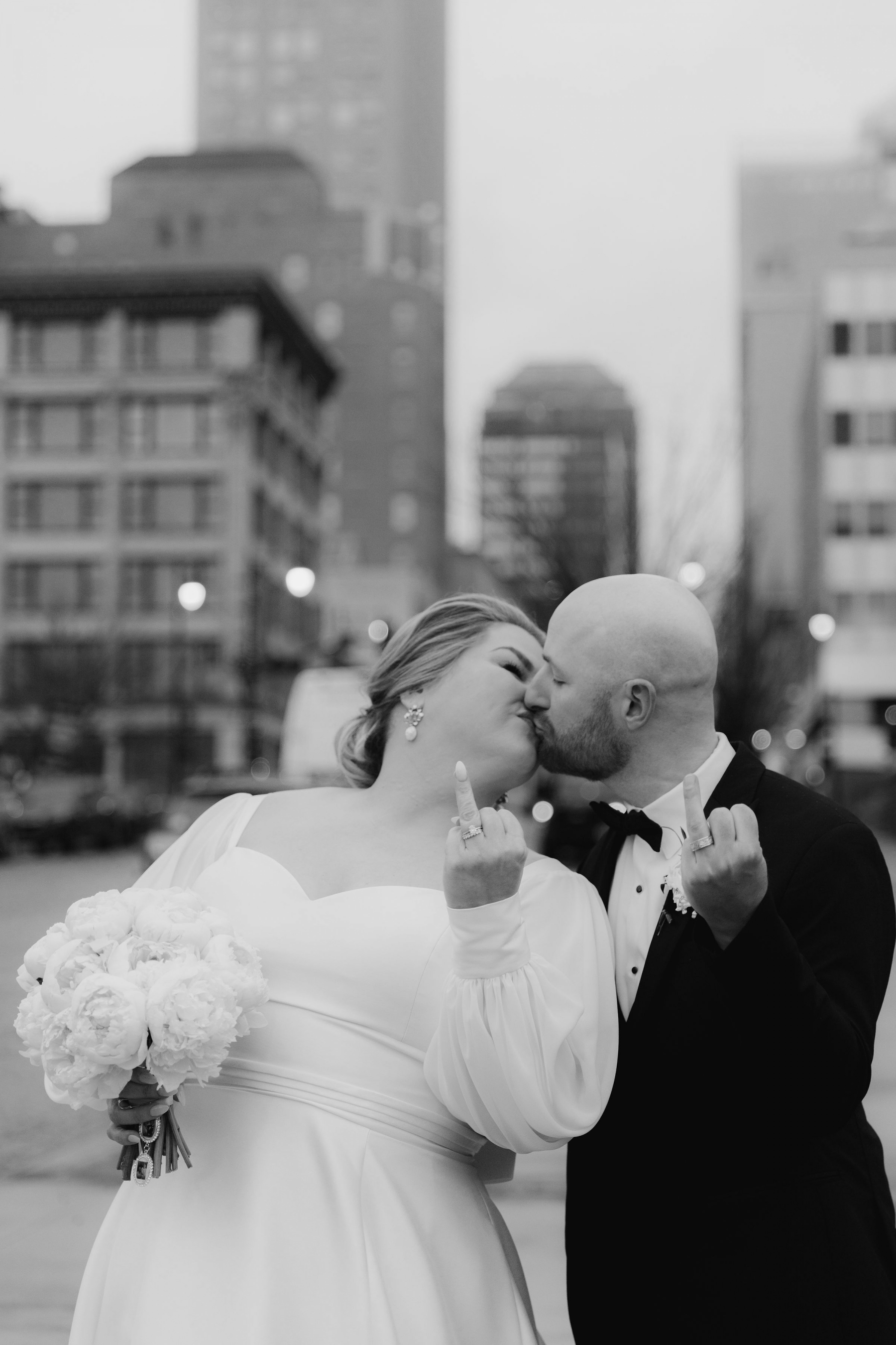 Intimate Elegance: Jenelle &amp; Andrew's Modern Wedding  photo