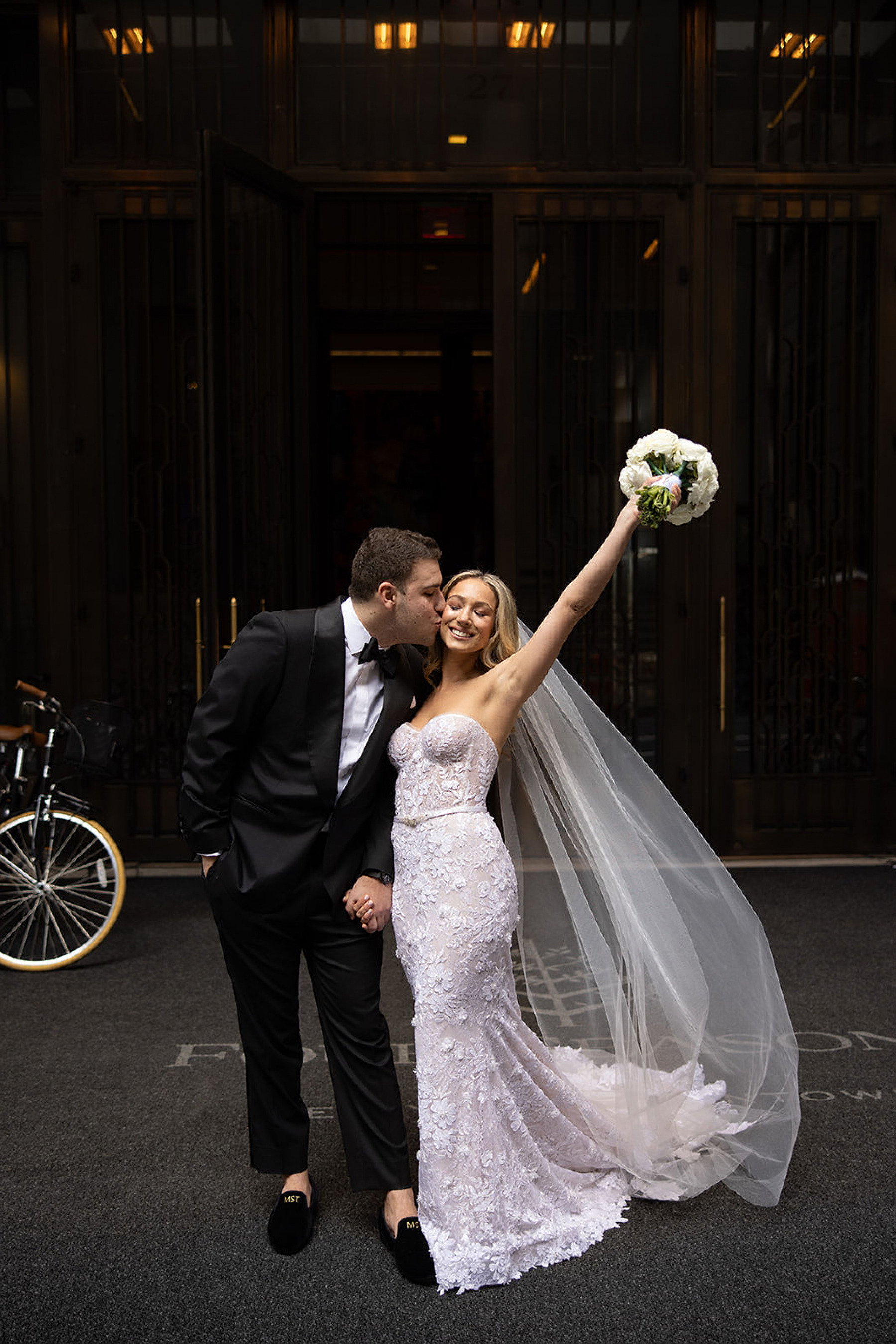 A Timeless Affair: Max &amp; Ashley's Classic Wedding at Cipriani photo