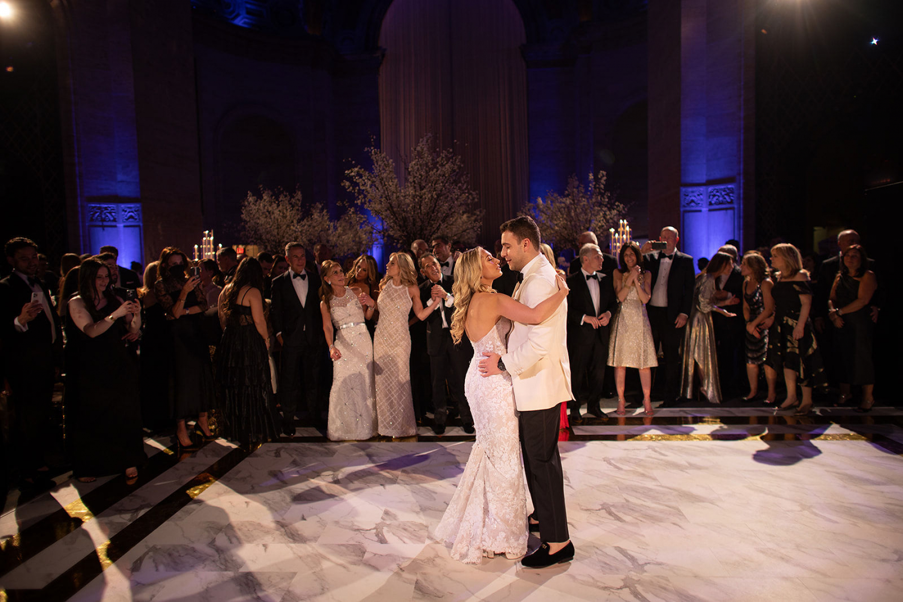 A Timeless Affair: Max &amp; Ashley's Classic Wedding at Cipriani photo