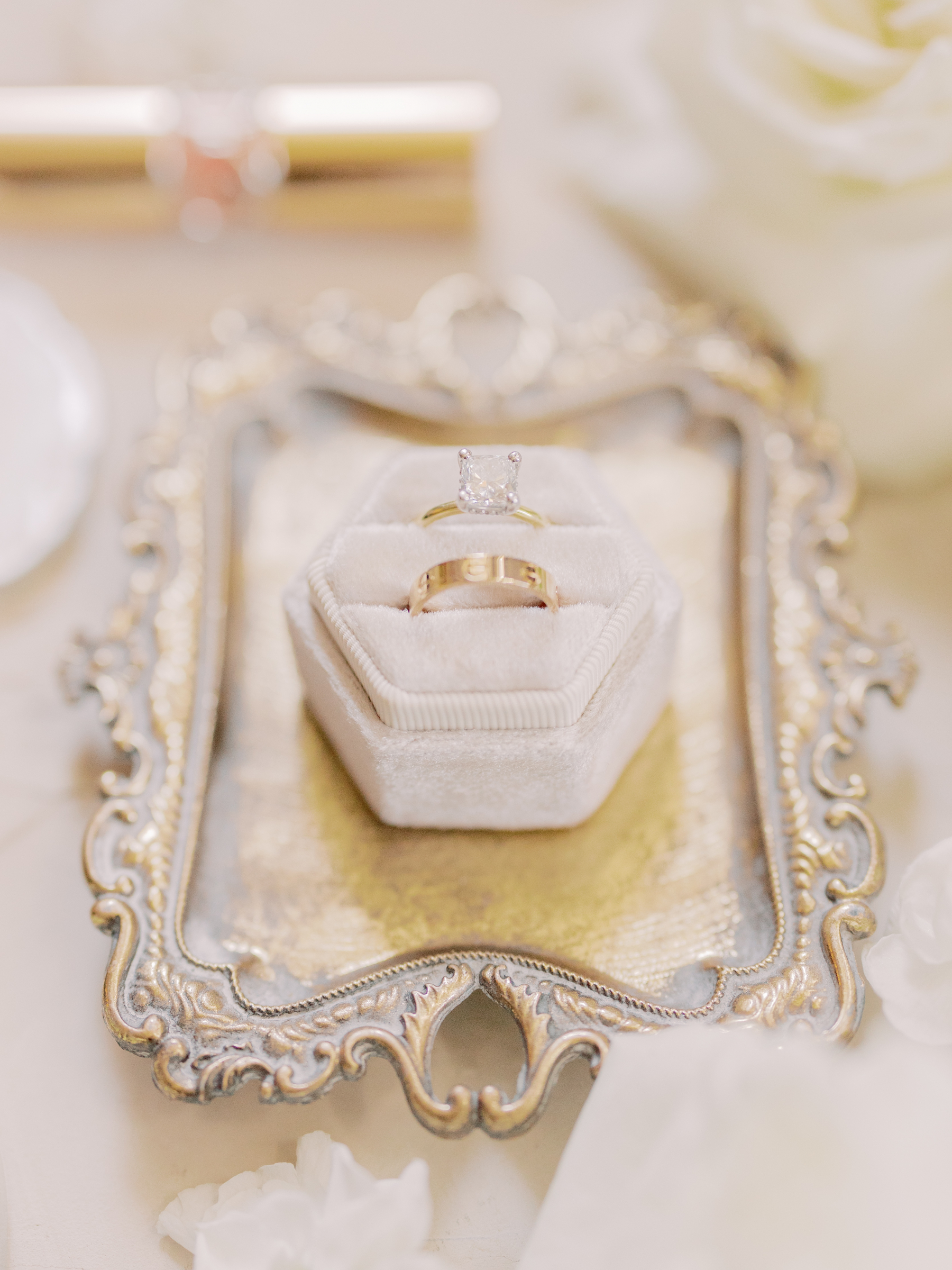 Francesco and Jessica’s Art Deco 1920’s Gatsby-Inspired Wedding photo