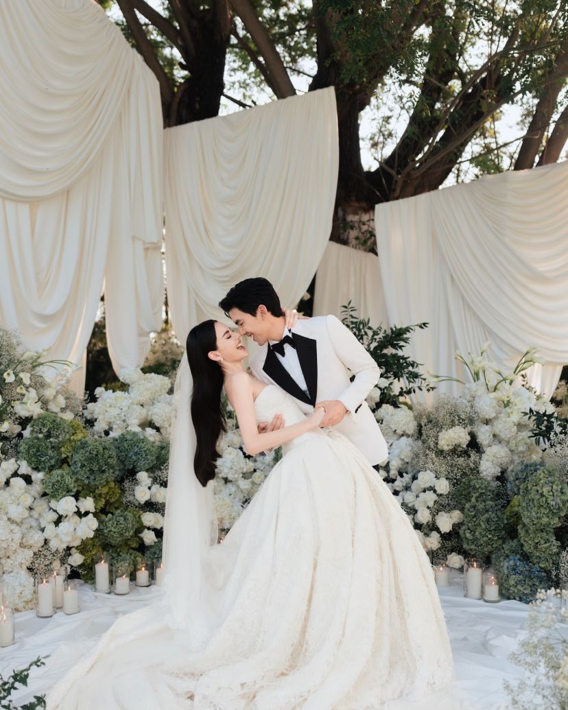 The Wedding Bliss Planner