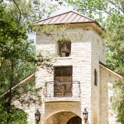 Magnolia Bells Venue | About