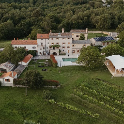 Villa Poropati Venue | About