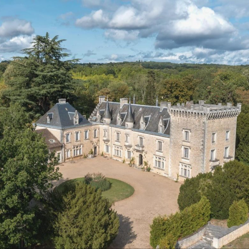 Chateau de la Couronne Venues