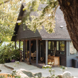 The Griffin House Venue | About
