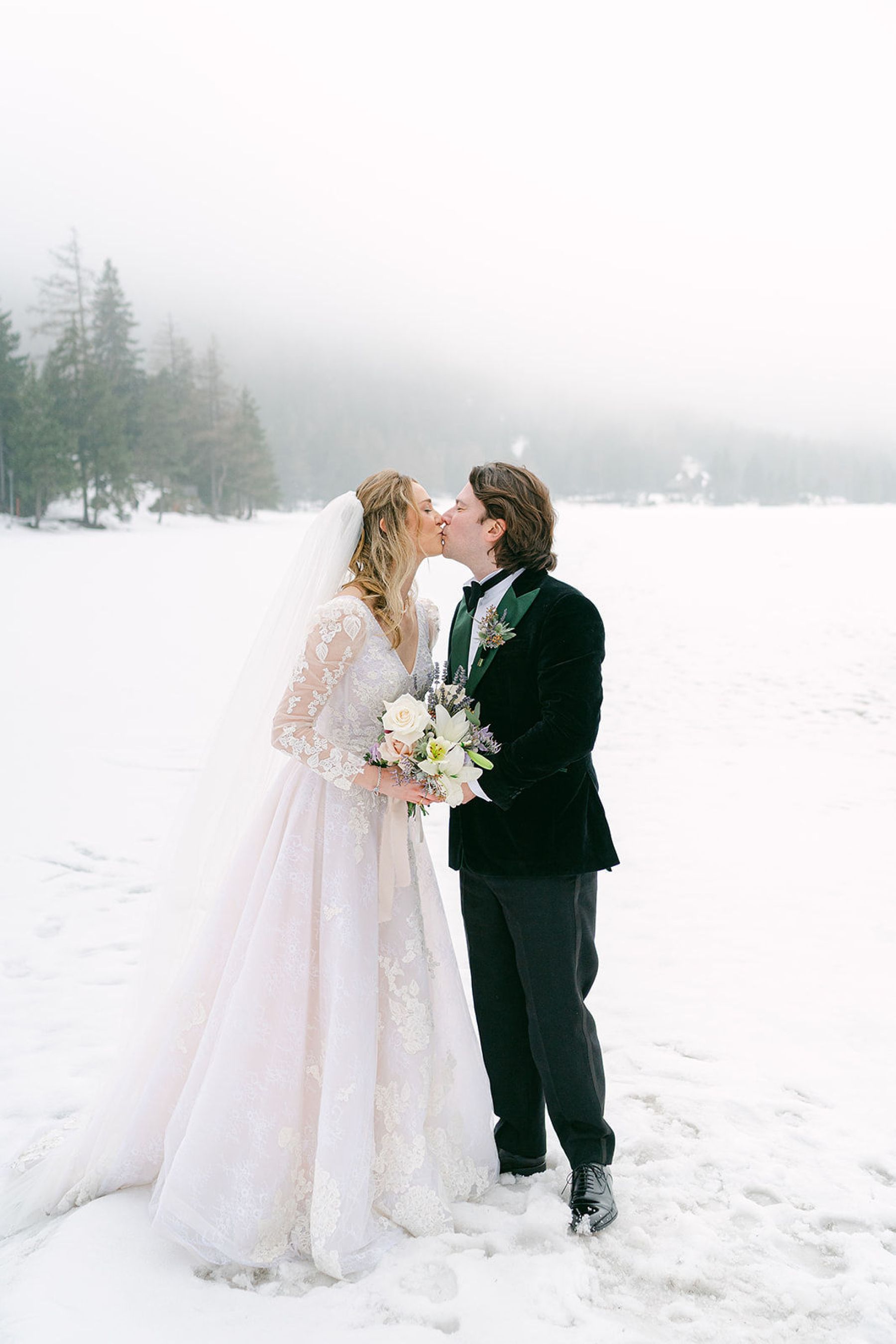 Vintage Elegance in the Swiss Alps: Ayla &amp; Jack's Bespoke Wedding at Hotel Splendide photo