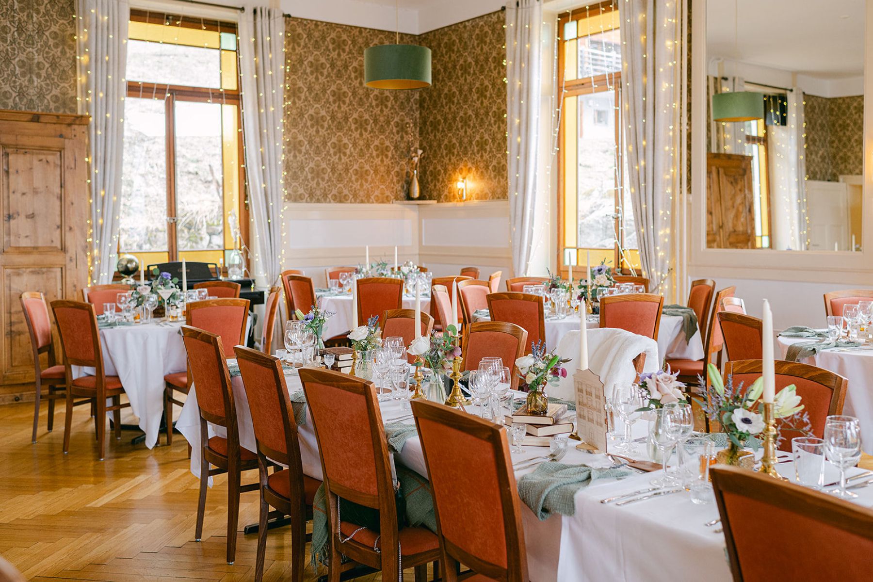 Vintage Elegance in the Swiss Alps: Ayla &amp; Jack's Bespoke Wedding at Hotel Splendide photo