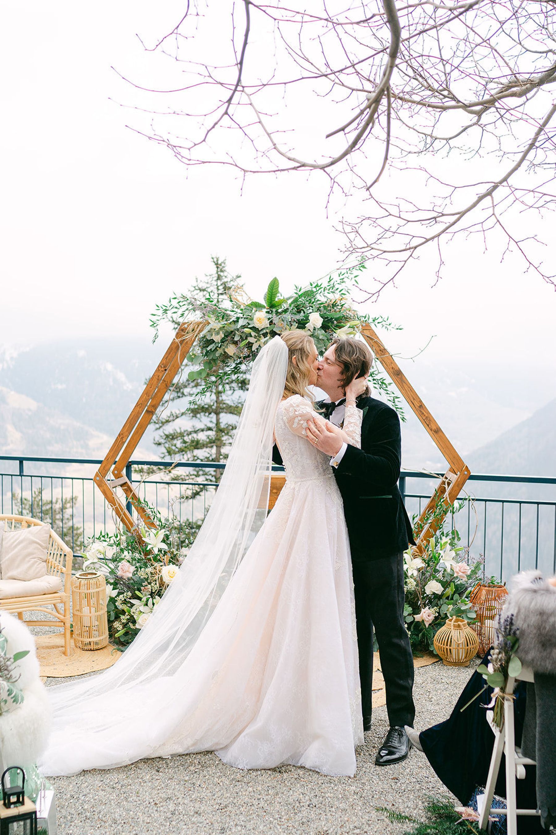 Vintage Elegance in the Swiss Alps: Ayla &amp; Jack's Bespoke Wedding at Hotel Splendide photo