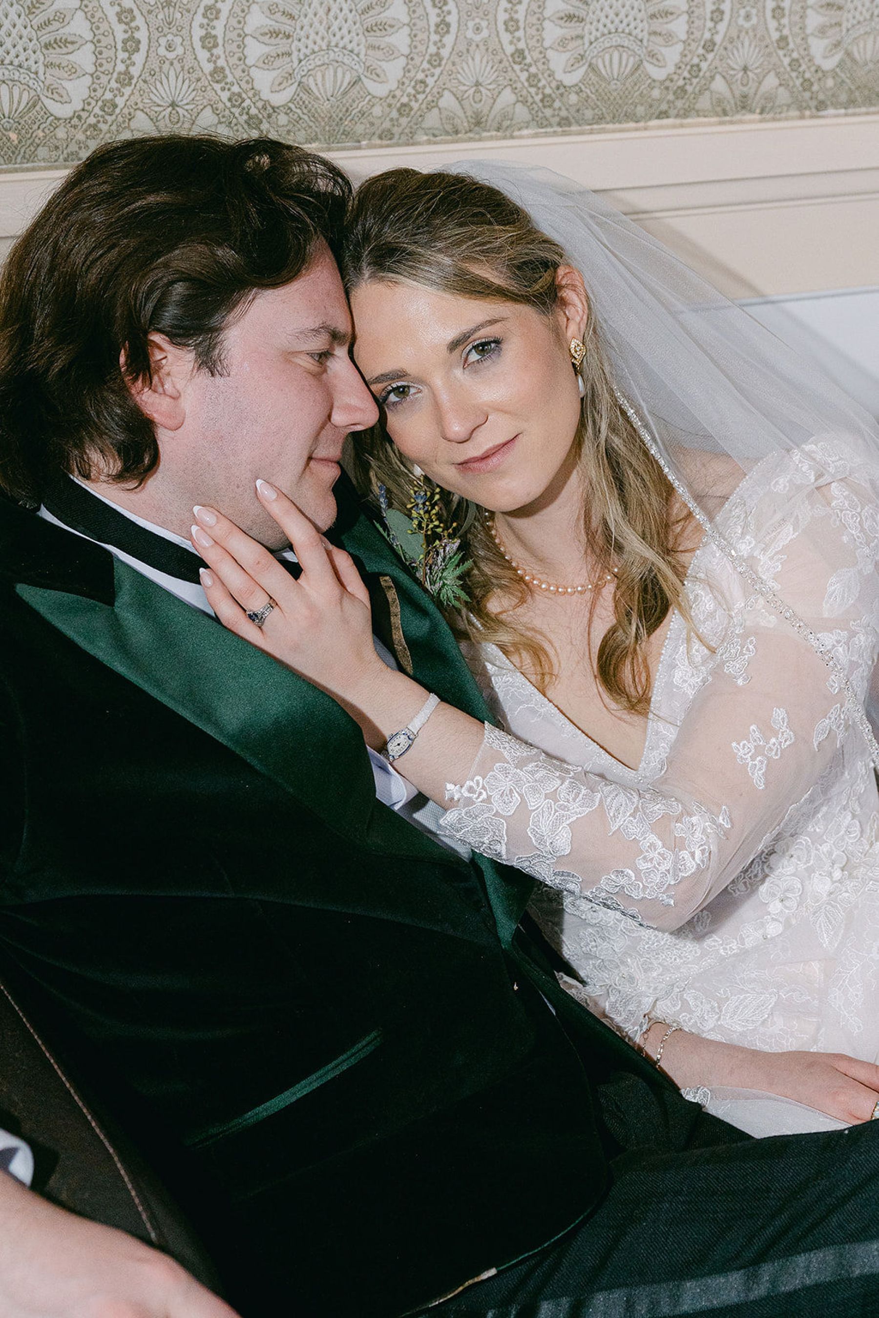 Vintage Elegance in the Swiss Alps: Ayla &amp; Jack's Bespoke Wedding at Hotel Splendide photo