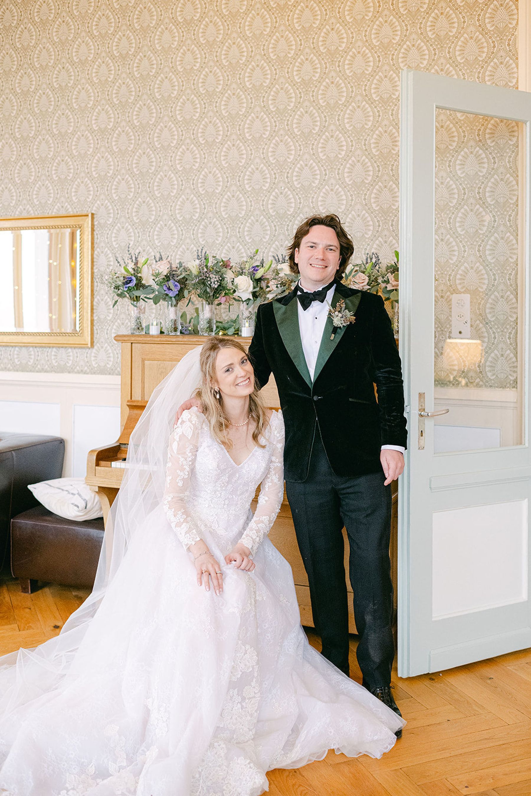 Vintage Elegance in the Swiss Alps: Ayla &amp; Jack's Bespoke Wedding at Hotel Splendide photo