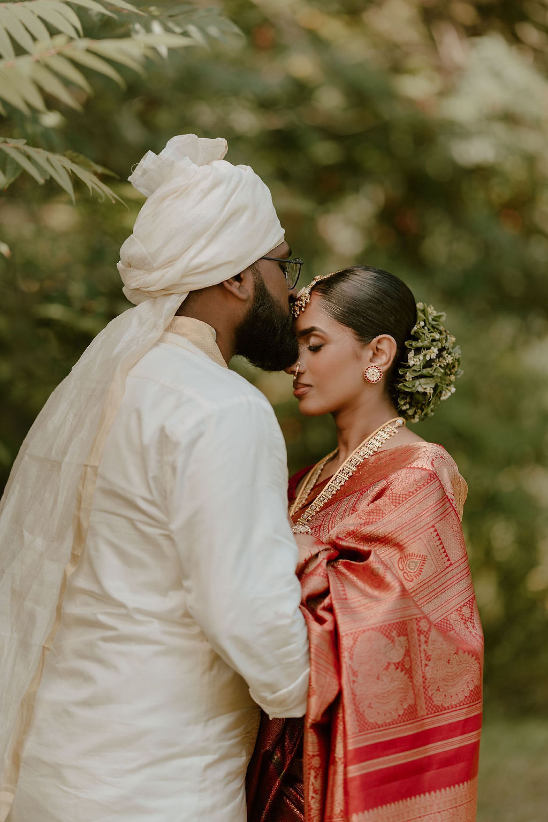  A Greenhouse Romance: Sinthura and Kavithan's Tamil Wedding at Quarry Lion Golf Resort photo