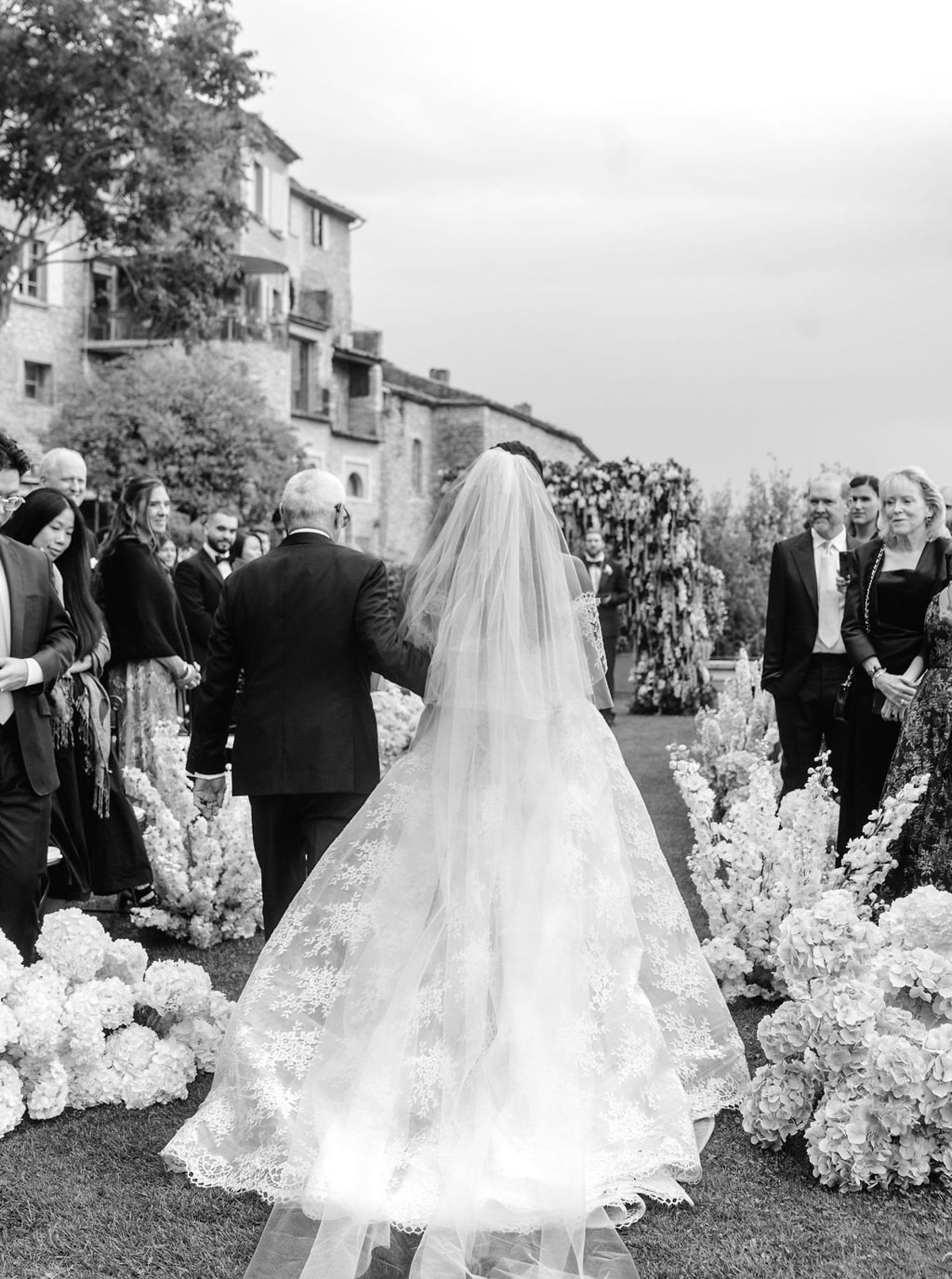 Blue Hues and 'I Do's': Annie and Sean's South of France Wedding at Airelles Gordes, La Bastide photo