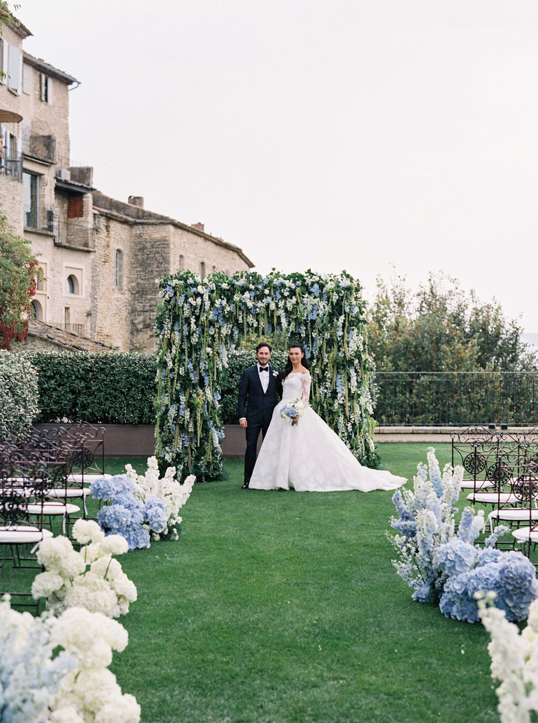 Blue Hues and 'I Do's': Annie and Sean's South of France Wedding at Airelles Gordes, La Bastide photo