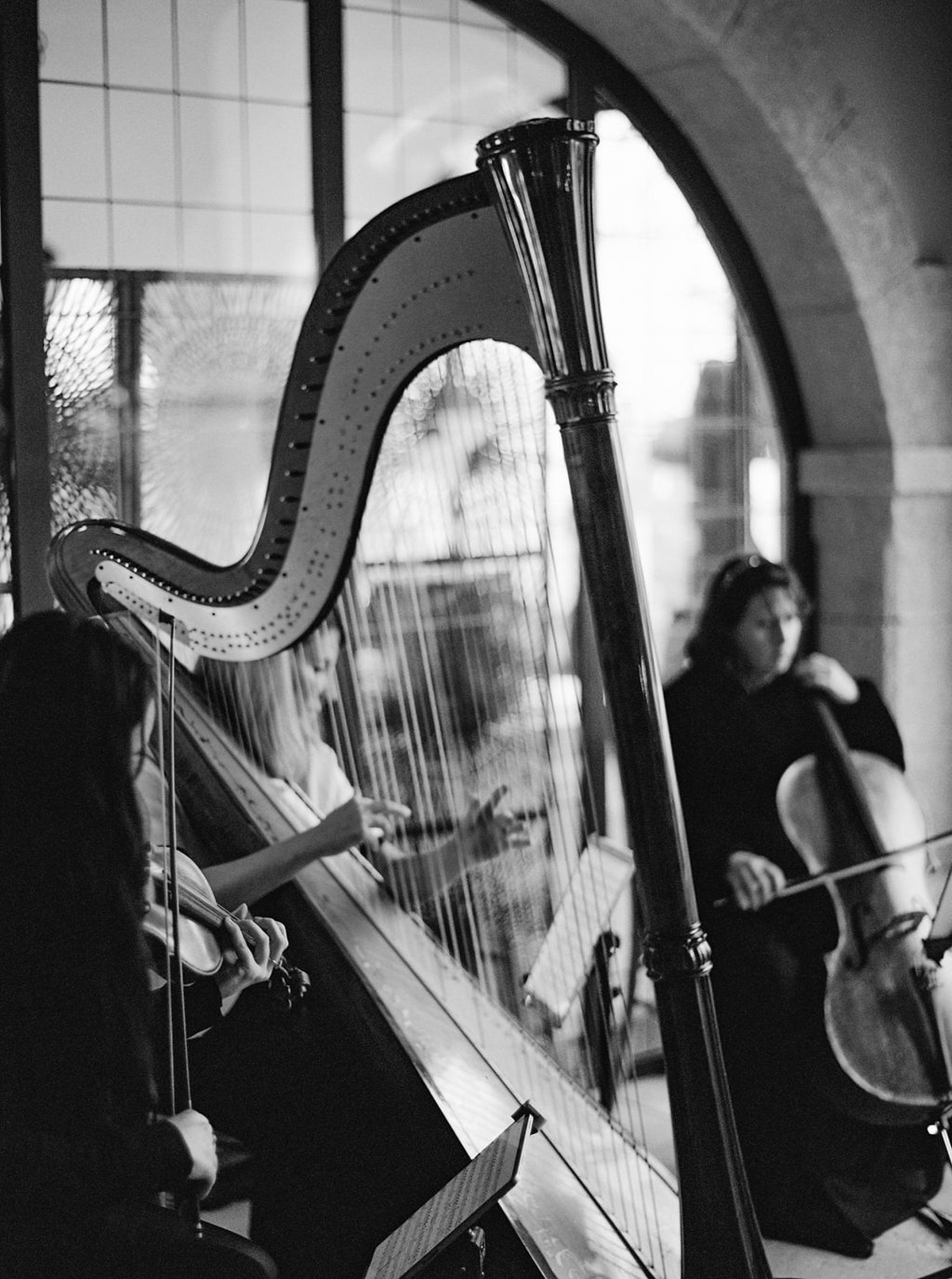 Blue Hues and 'I Do's': Annie and Sean's South of France Wedding at Airelles Gordes, La Bastide photo