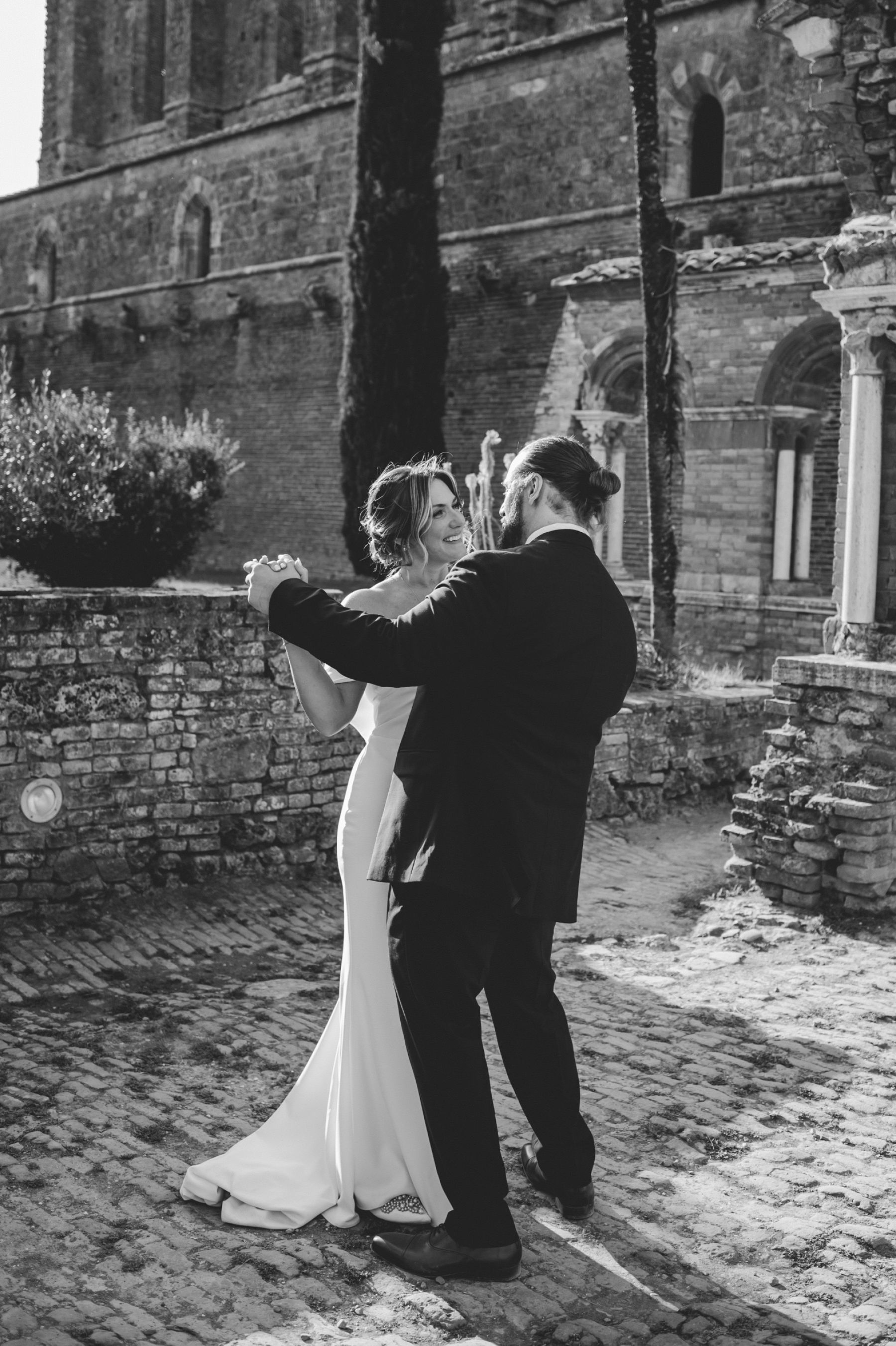 Lindsey and Kyle's Romantic Tuscan Destination Wedding at Lands of San Galgano photo
